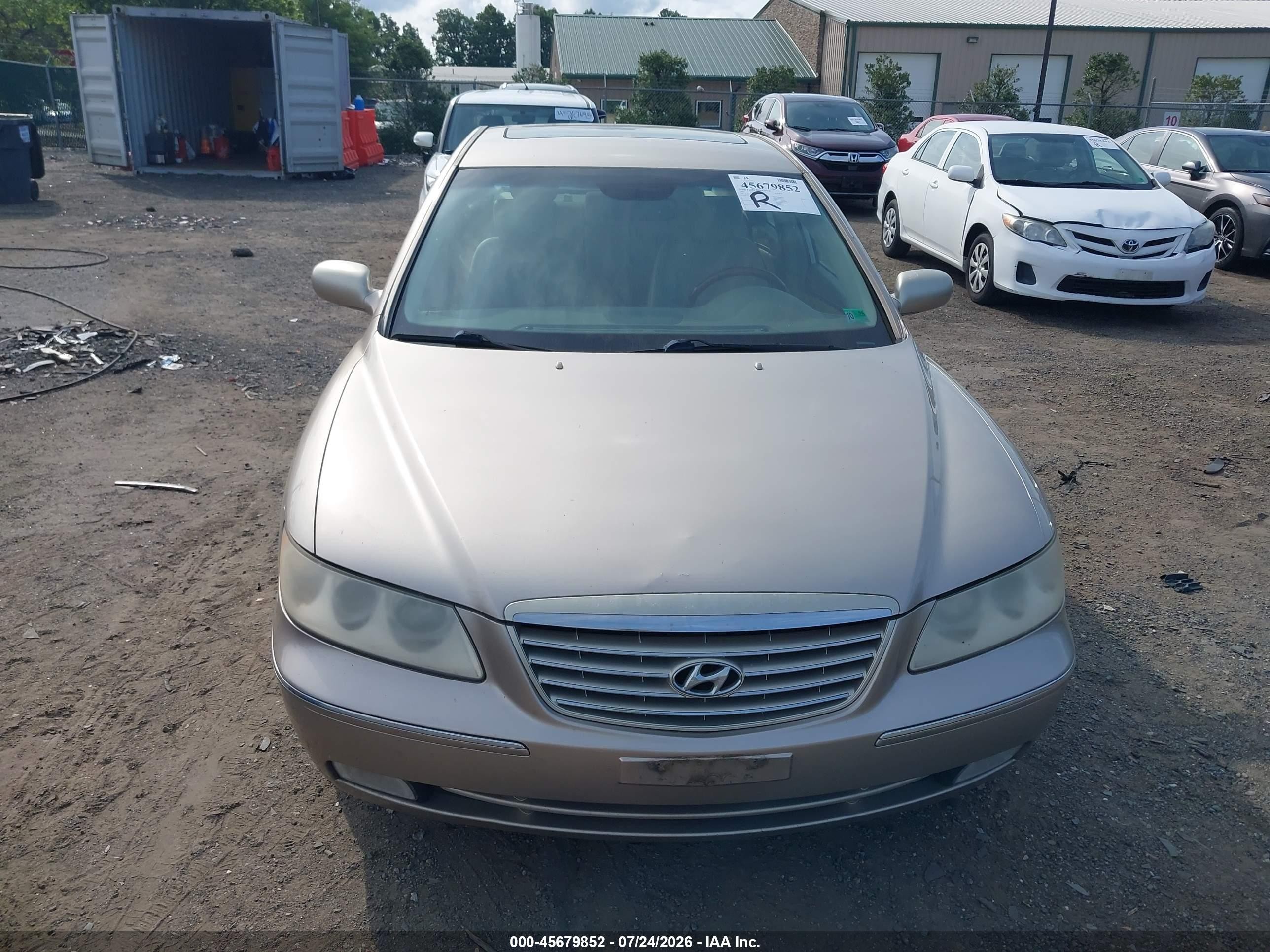 2007 Hyundai Azera Limited/se Бежевый vin: KMHFC46F57A211912