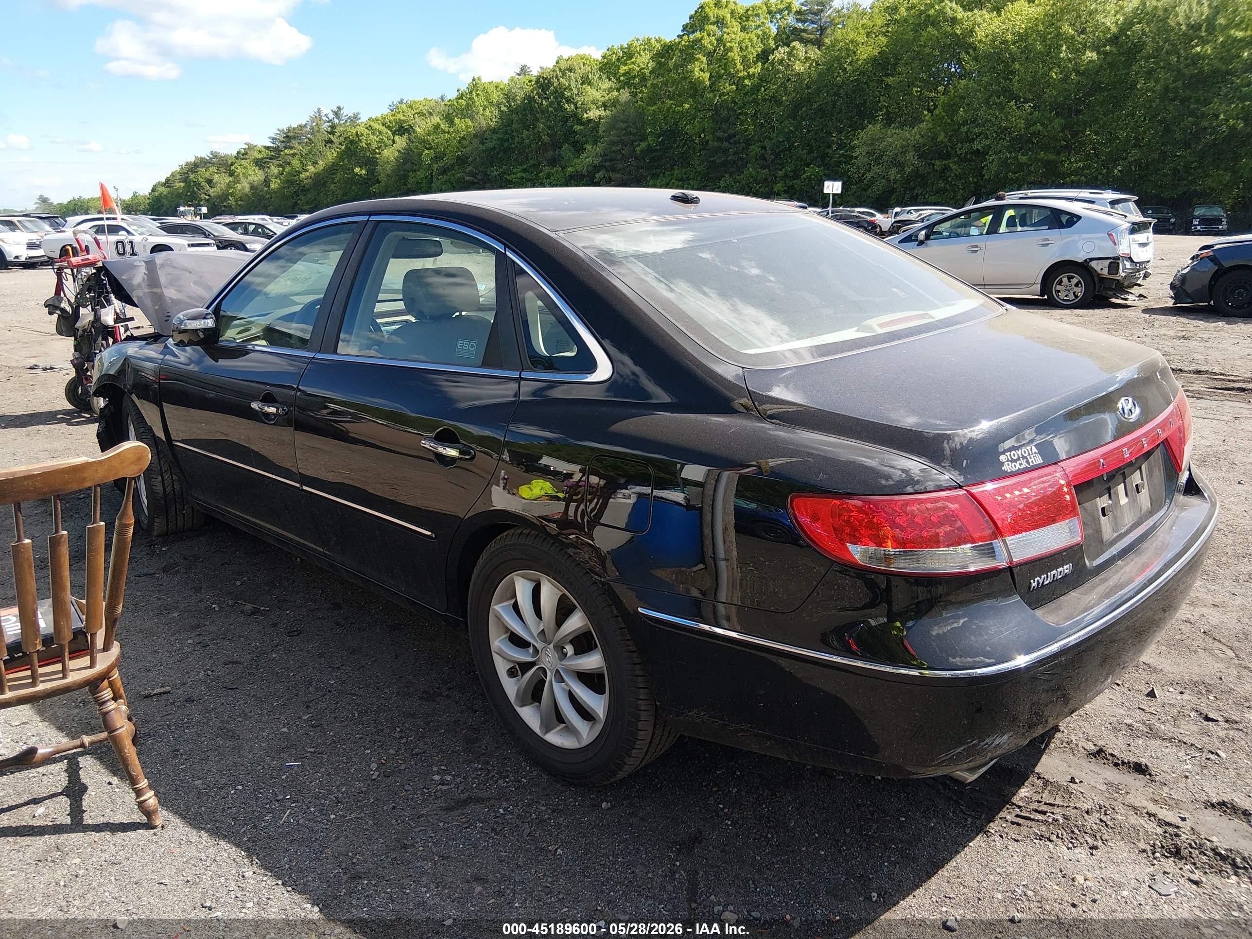2008 Hyundai Azera Limited Black vin: KMHFC46F58A267849