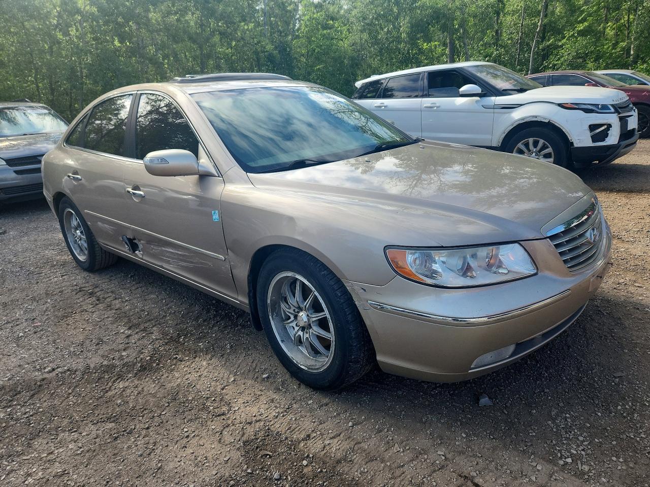 2008 Hyundai Azera Limited Tan vin: KMHFC46F58A301501