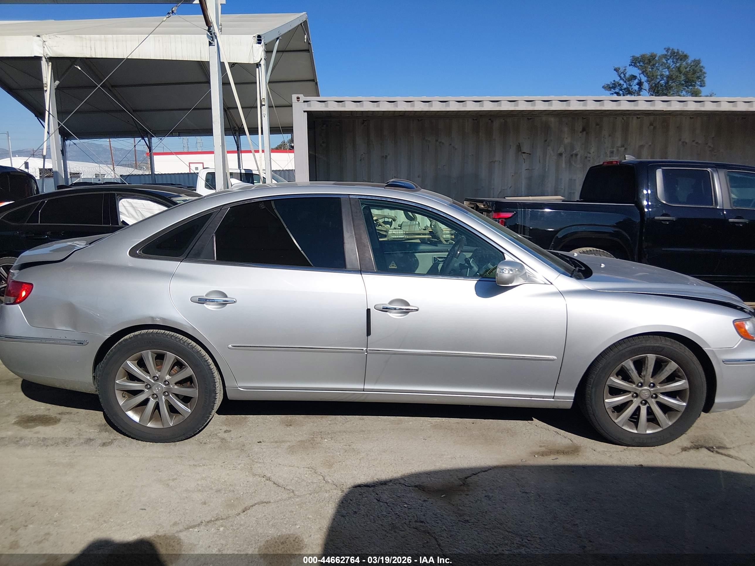 2009 Hyundai Azera Limited Серый vin: KMHFC46F59A343071