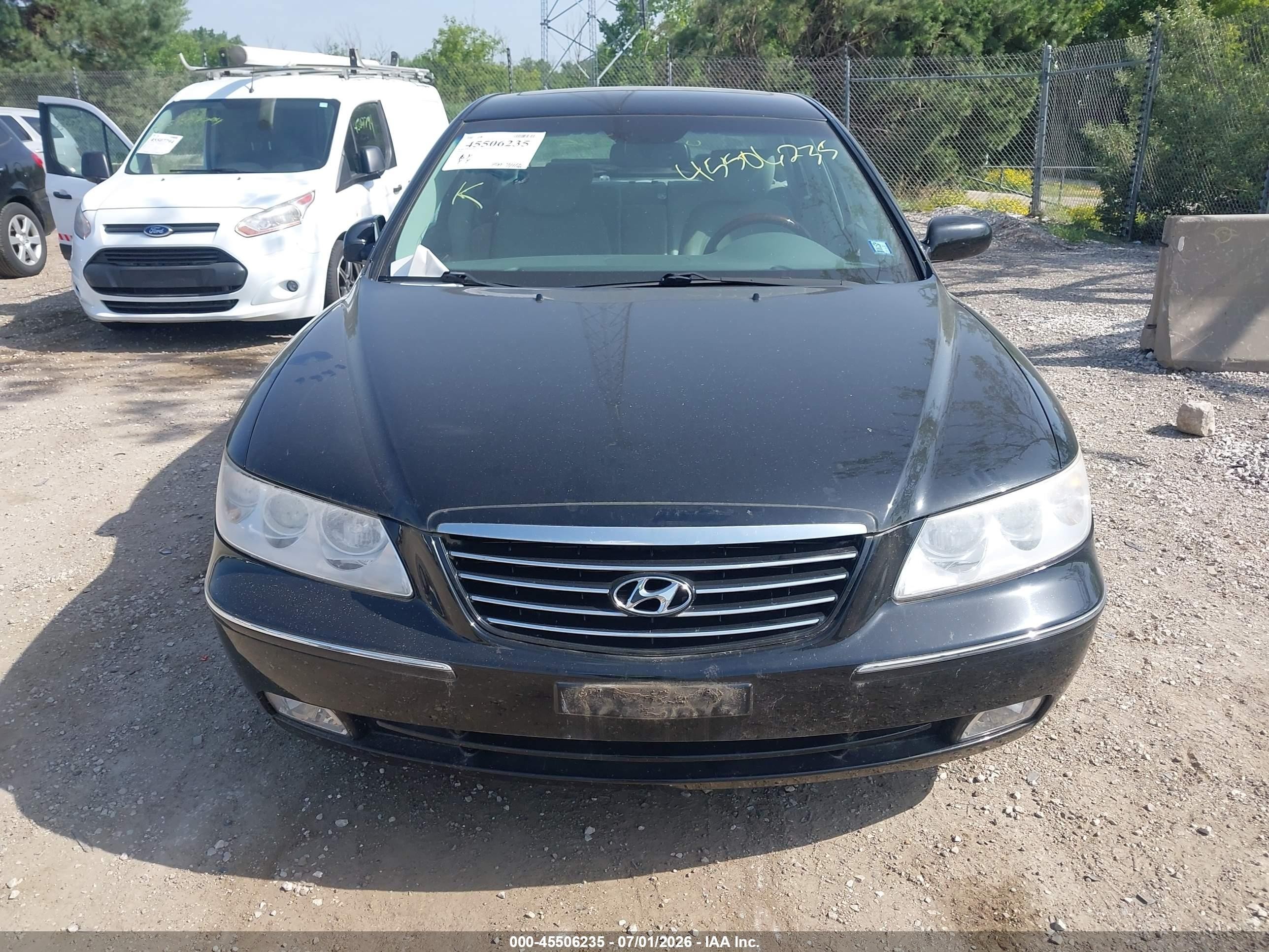 2006 Hyundai Azera Limited/se Black vin: KMHFC46F66A100218