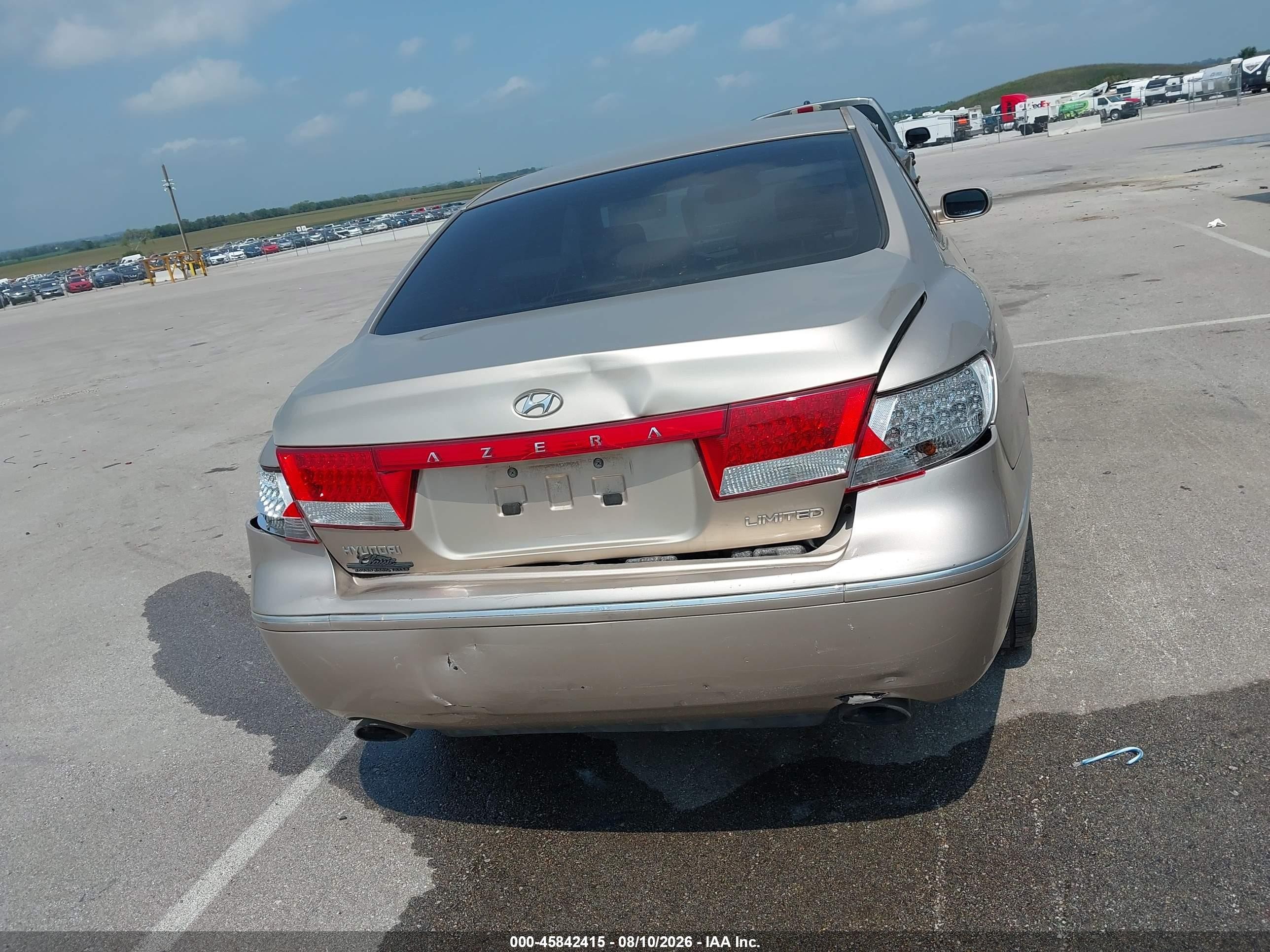 2007 Hyundai Azera Limited/se Brown vin: KMHFC46F67A179570