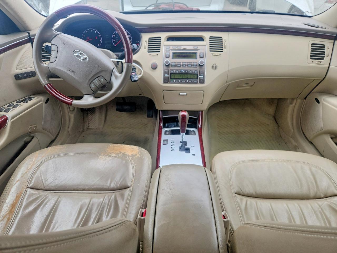 2007 Hyundai Azera Se White vin: KMHFC46F67A227861