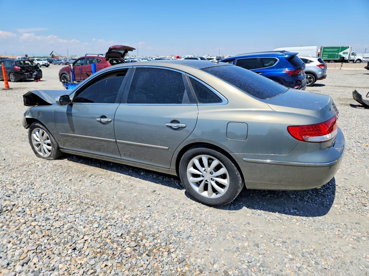 2008 Hyundai Azera Limited Green vin: KMHFC46F68A286670