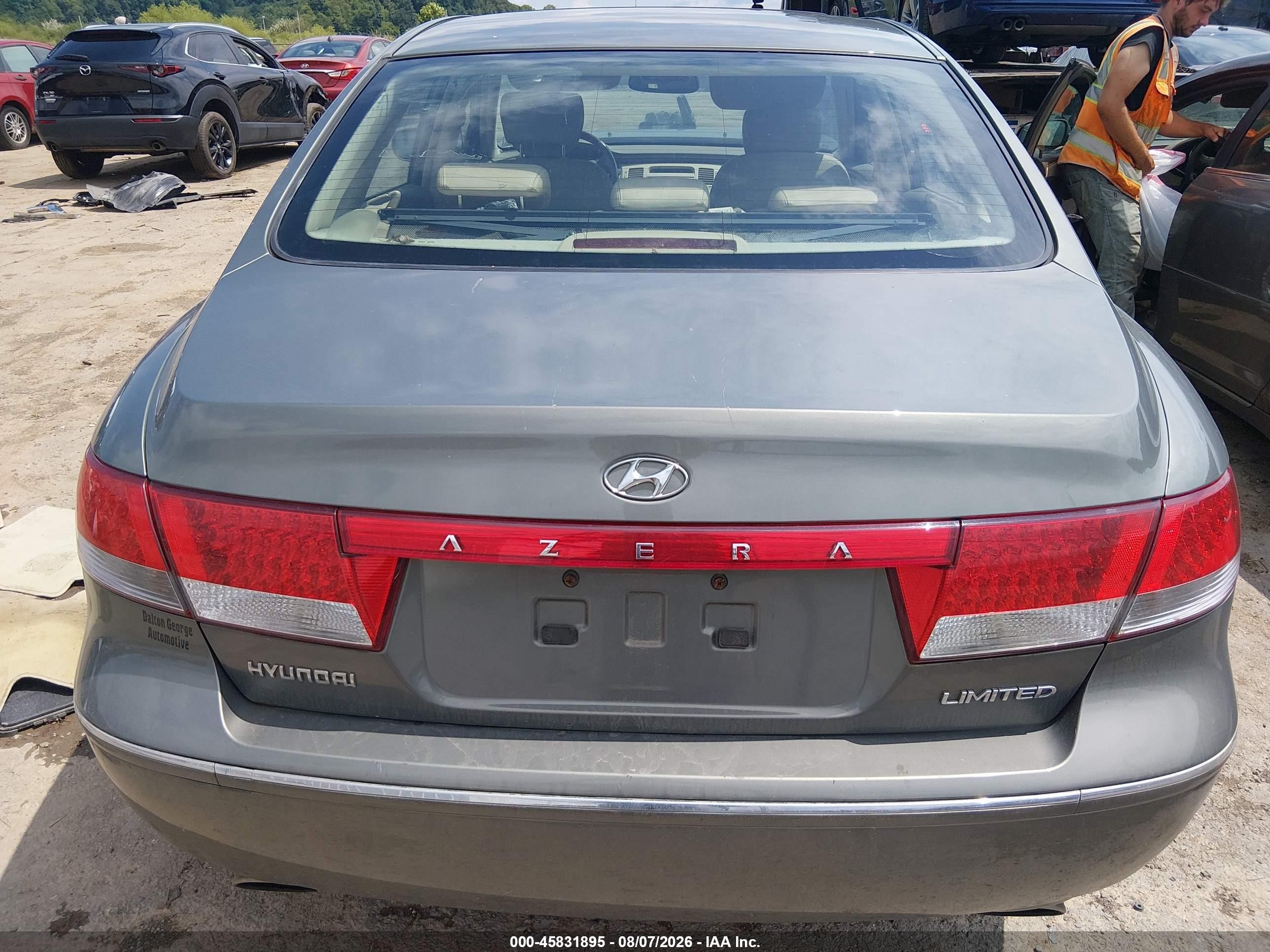 2006 Hyundai Azera Limited/se Gray vin: KMHFC46F76A134989