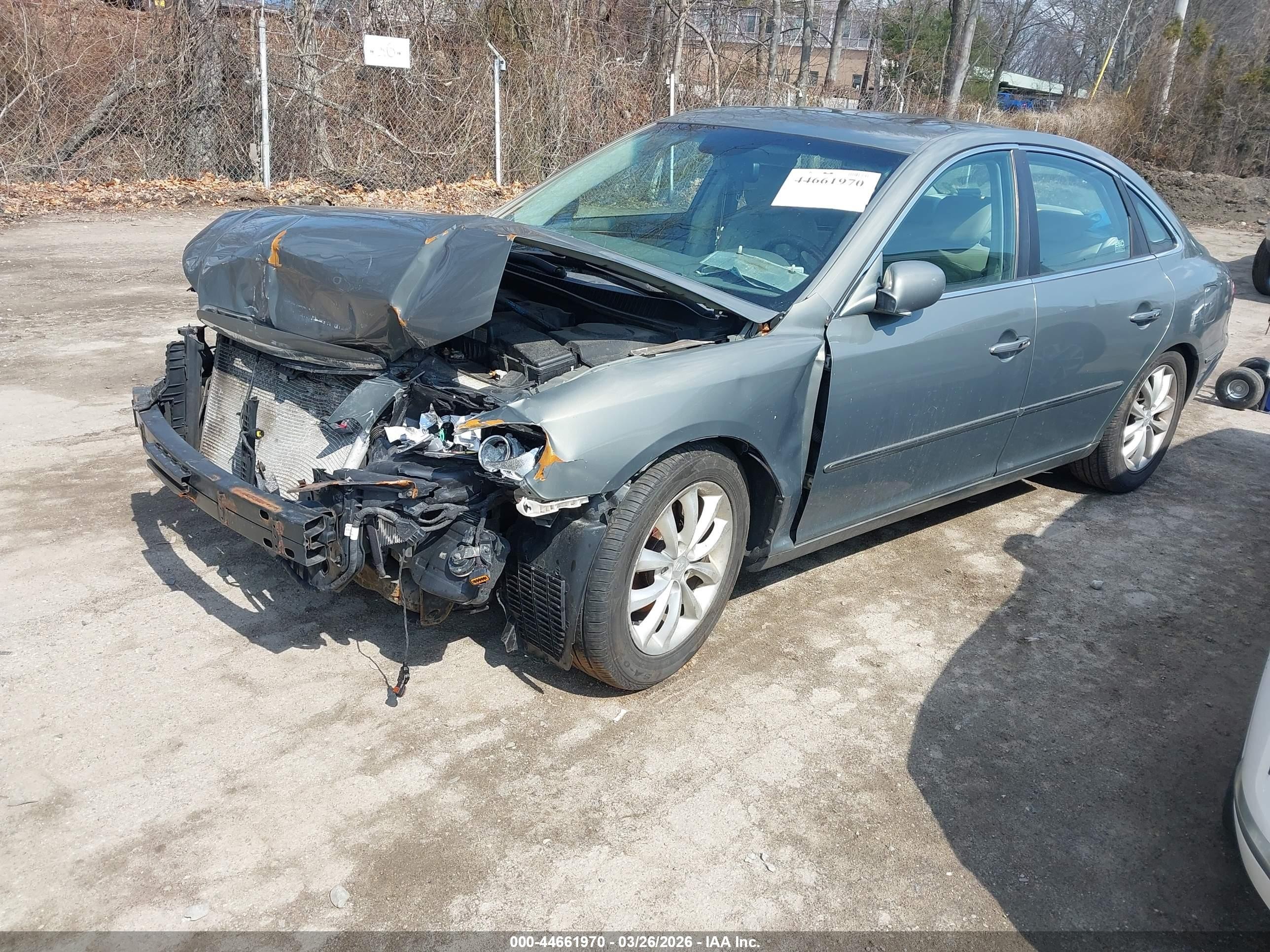 2007 Hyundai Azera Limited/se Green vin: KMHFC46F77A189363
