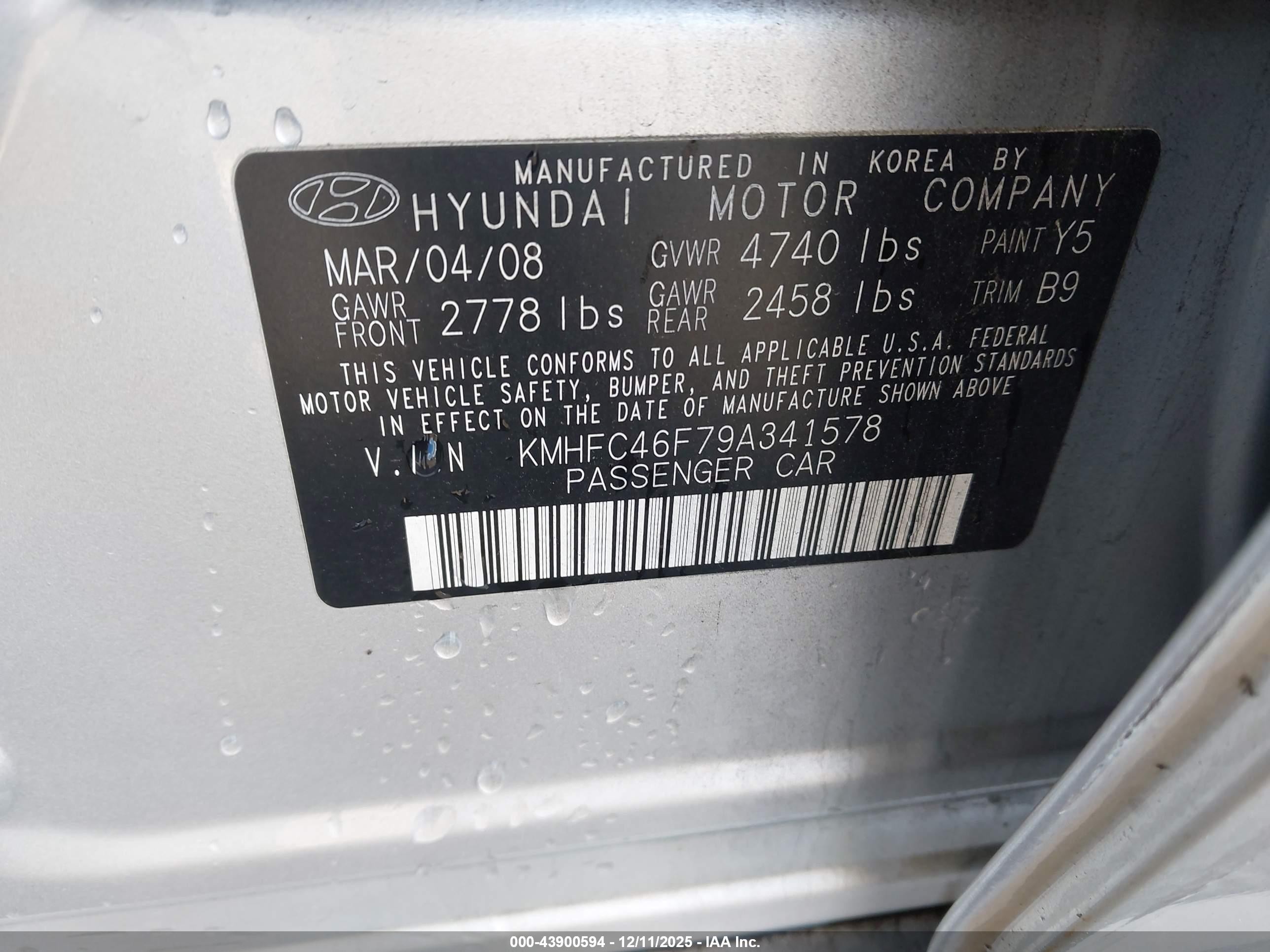 2009 Hyundai Azera Limited Silver vin: KMHFC46F79A341578