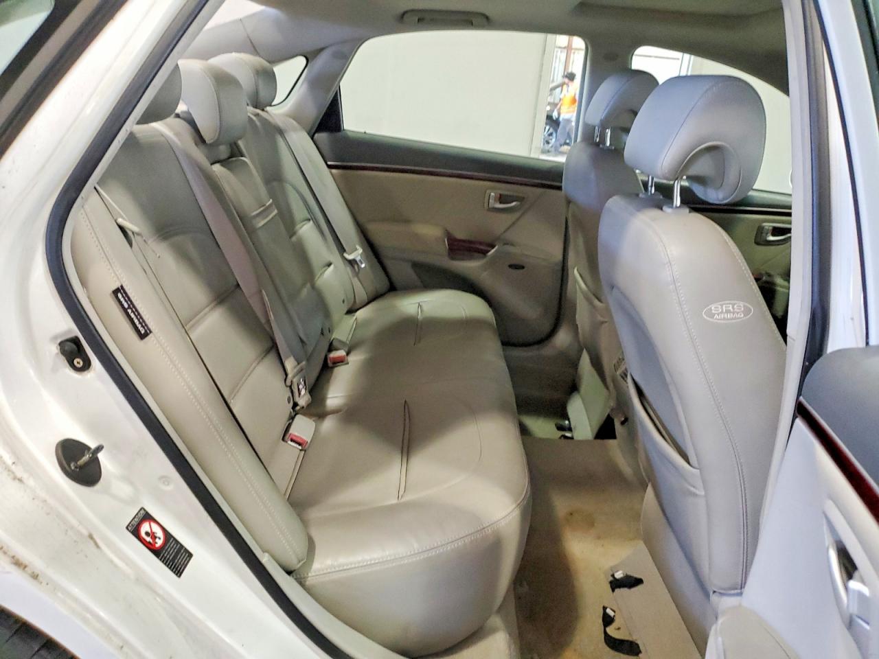 2007 Hyundai Azera Se White vin: KMHFC46F87A210253