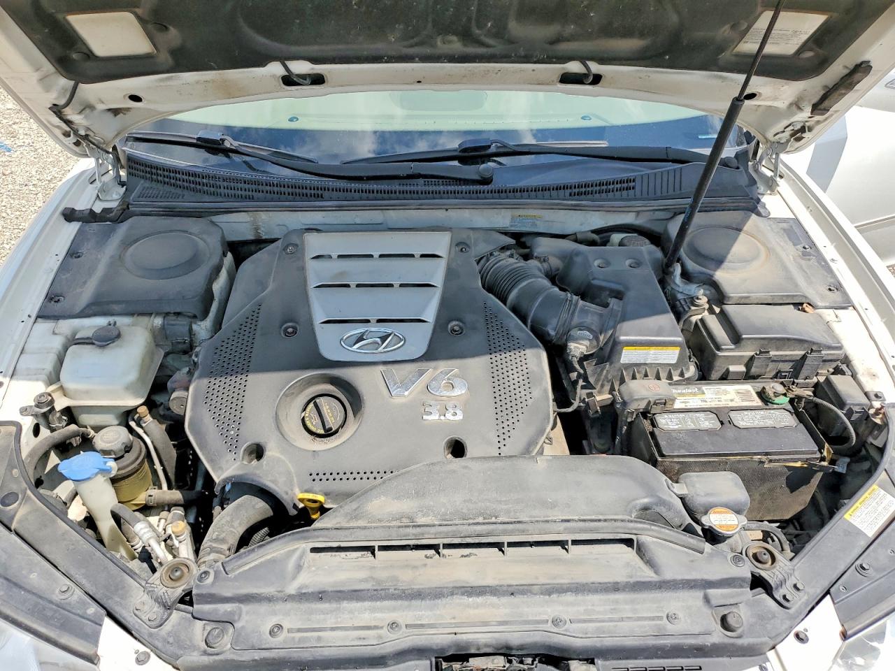 2007 Hyundai Azera Se White vin: KMHFC46F87A238229