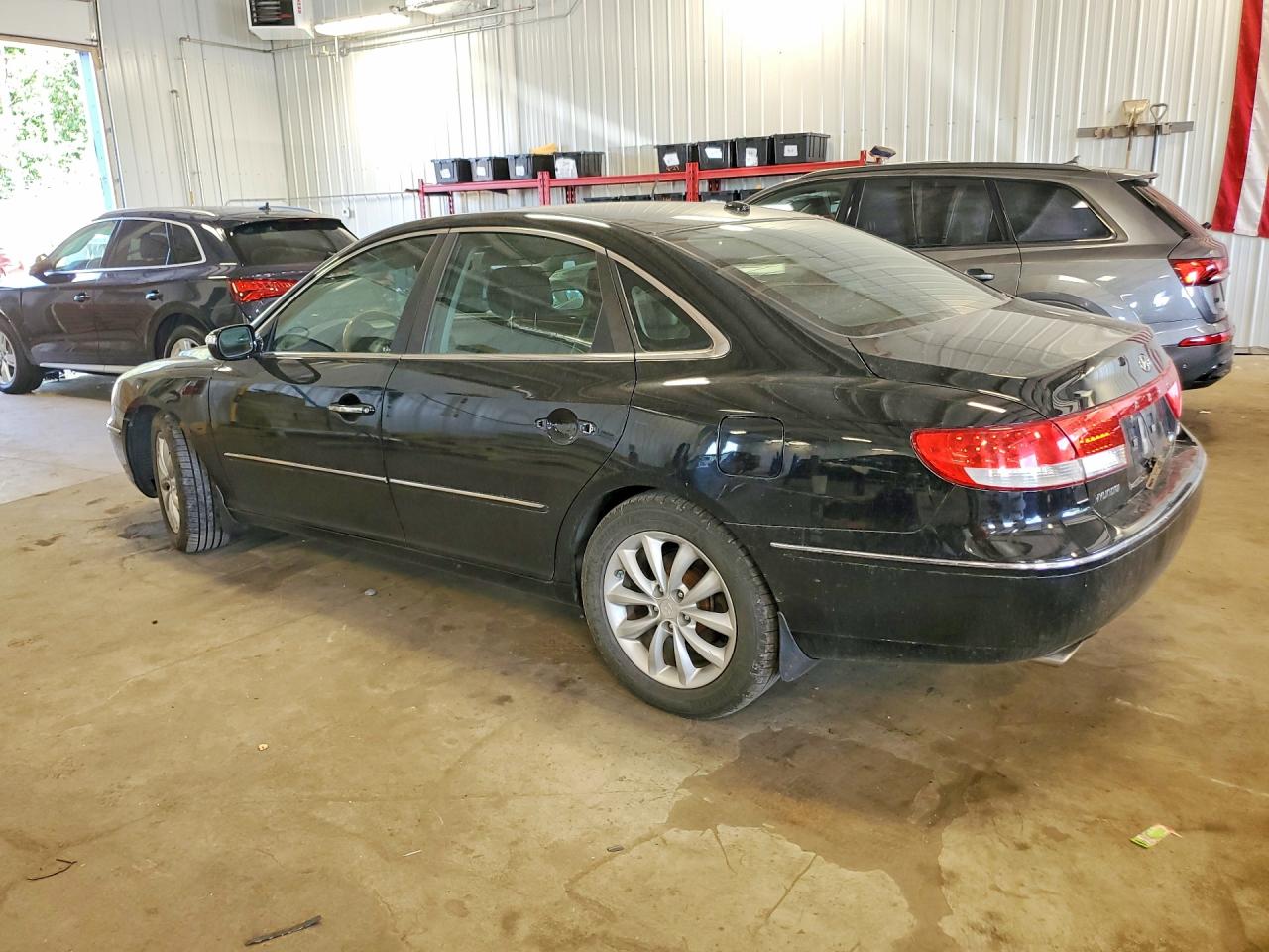 2008 Hyundai Azera Limited Black vin: KMHFC46F88A258501
