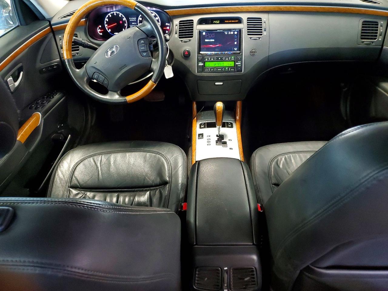 2008 Hyundai Azera Limited Black vin: KMHFC46F88A258501