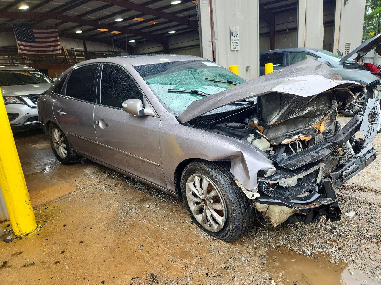2008 Hyundai Azera Limited Gray vin: KMHFC46F88A272771