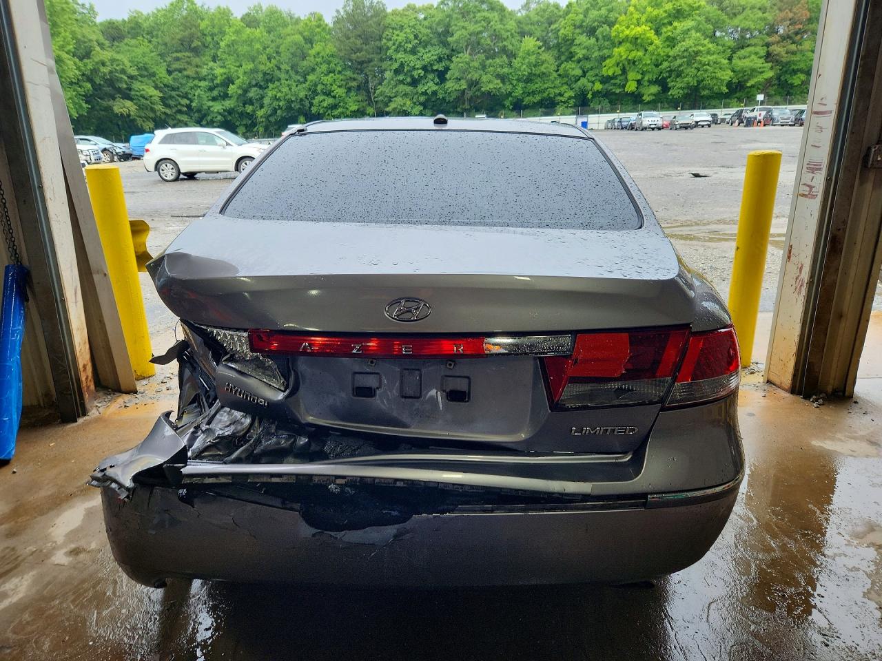 2008 Hyundai Azera Limited Gray vin: KMHFC46F88A272771