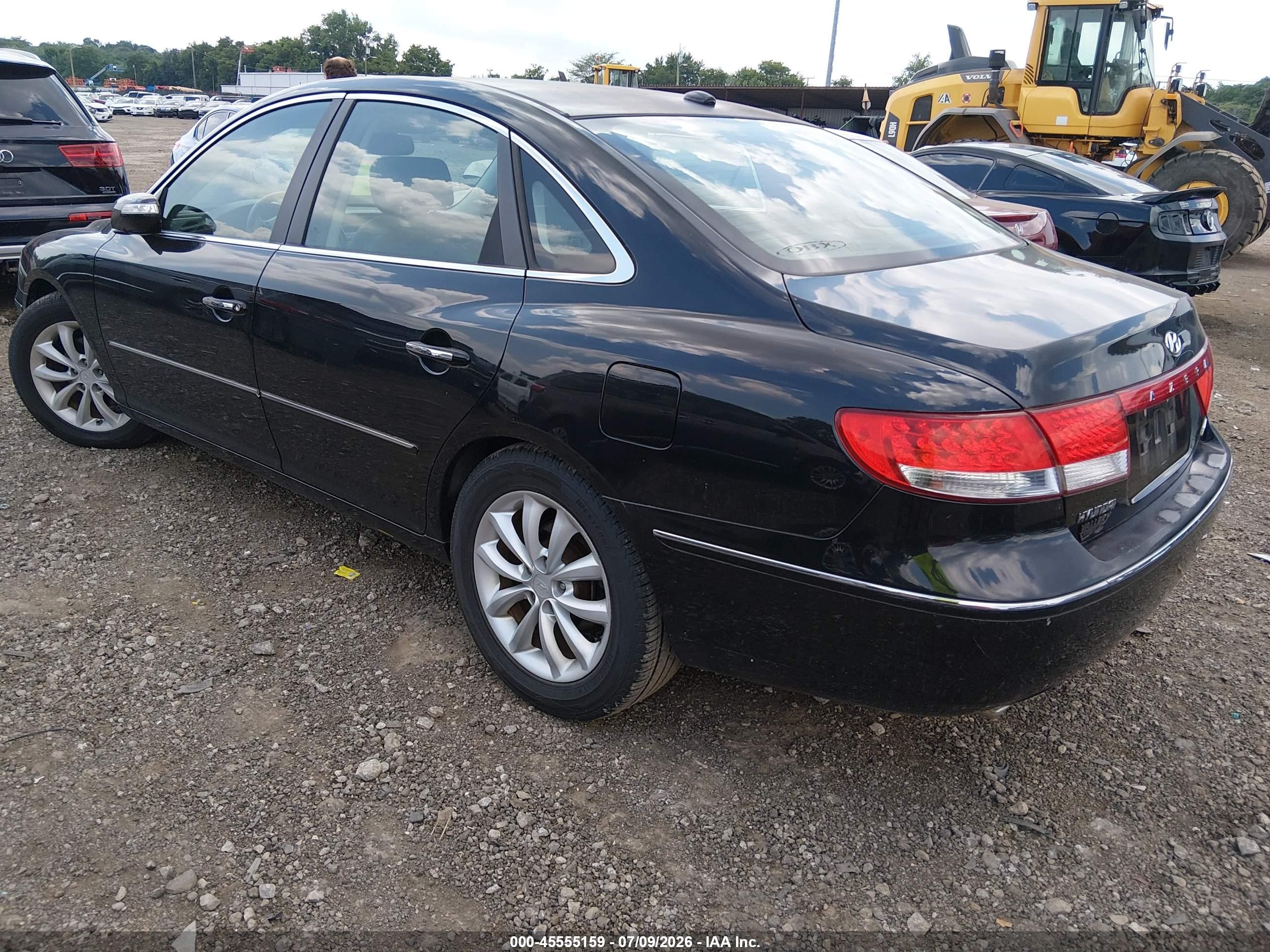 2008 Hyundai Azera Limited Black vin: KMHFC46F88A287643