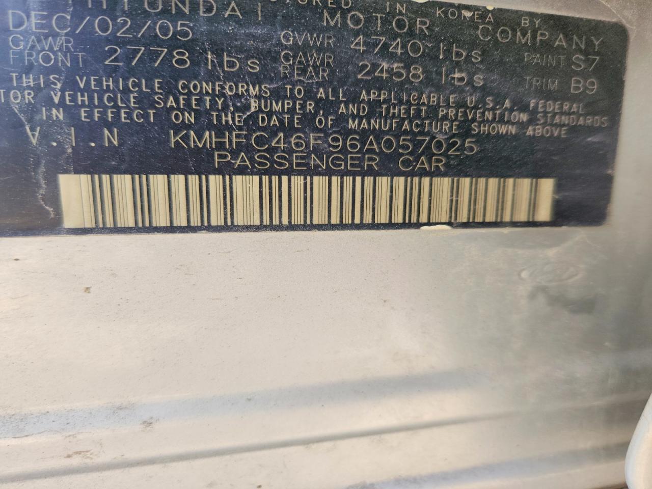 2006 Hyundai Azera Silver vin: KMHFC46F96A057025