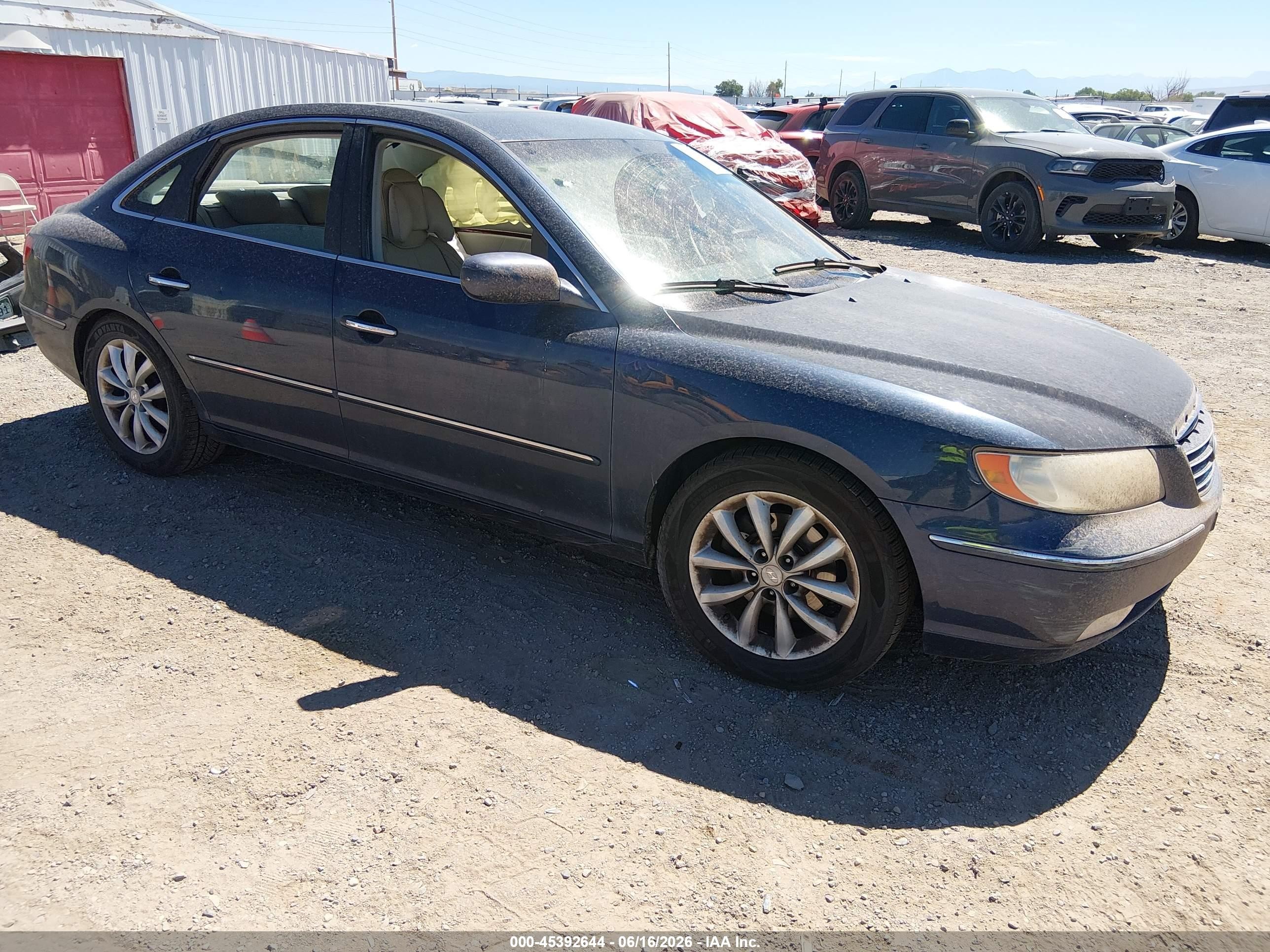 2006 Hyundai Azera Limited/se Blue vin: KMHFC46F96A061754