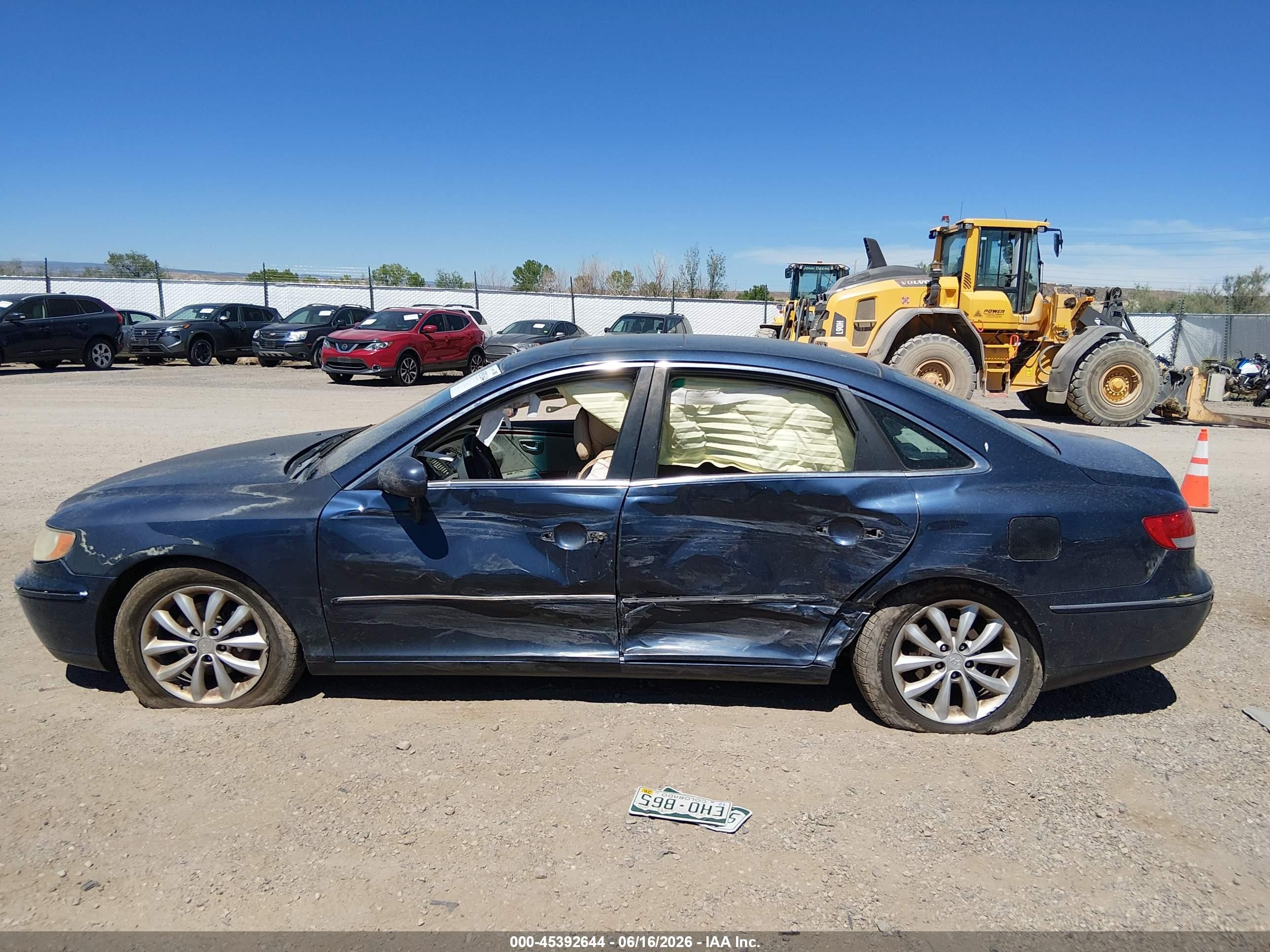 2006 Hyundai Azera Limited/se Blue vin: KMHFC46F96A061754