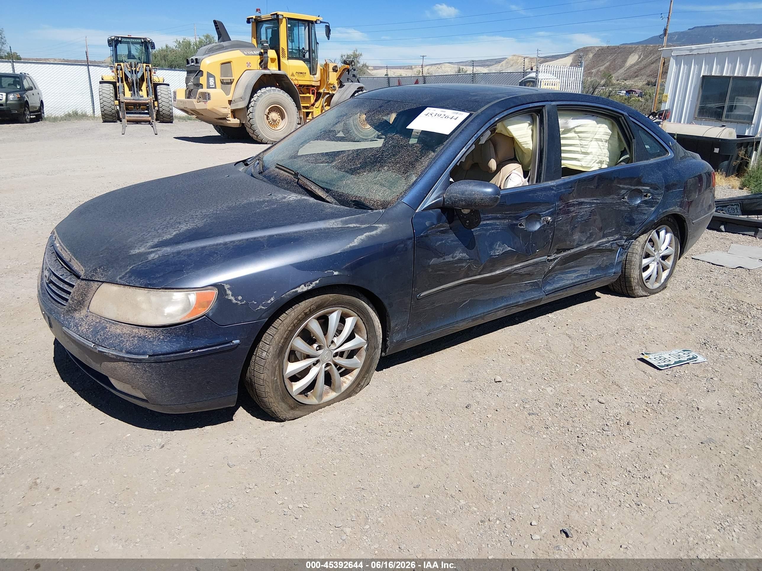 2006 Hyundai Azera Limited/se Blue vin: KMHFC46F96A061754