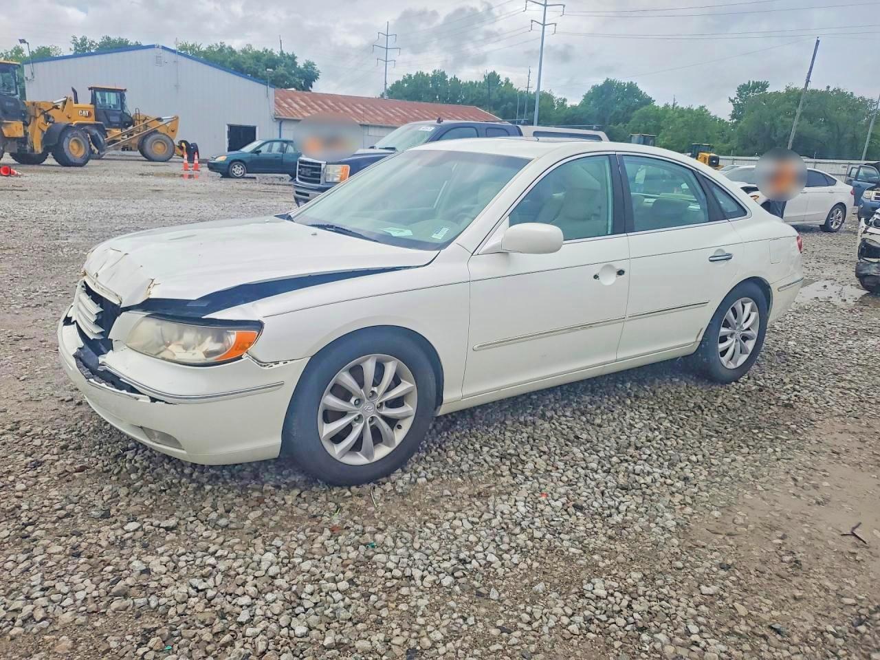 2006 Hyundai Azera Se White vin: KMHFC46F96A063522