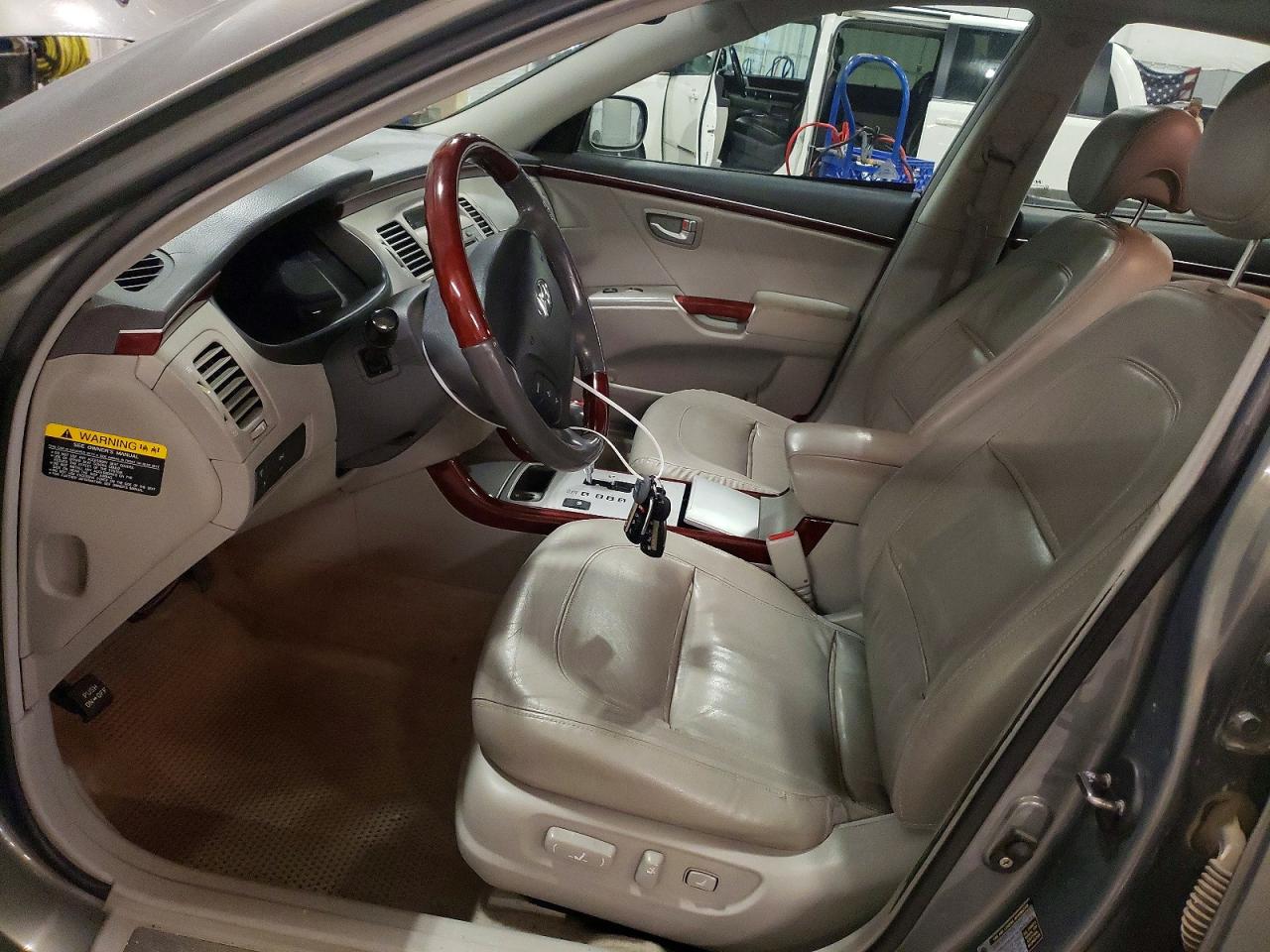 2007 Hyundai Azera Se/limited Gray vin: KMHFC46F97A196153