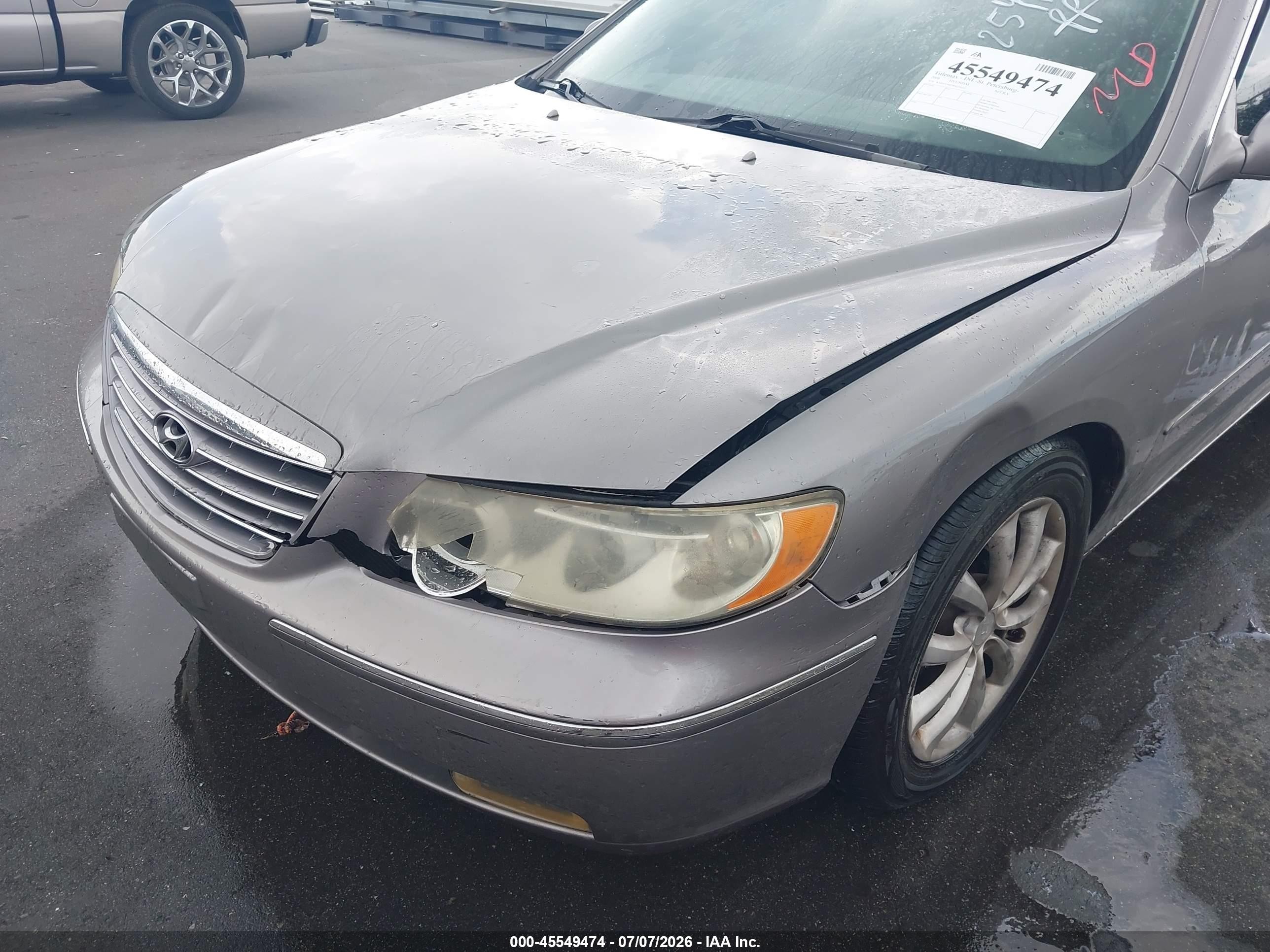 2008 Hyundai Azera Limited Gray vin: KMHFC46F98A254411