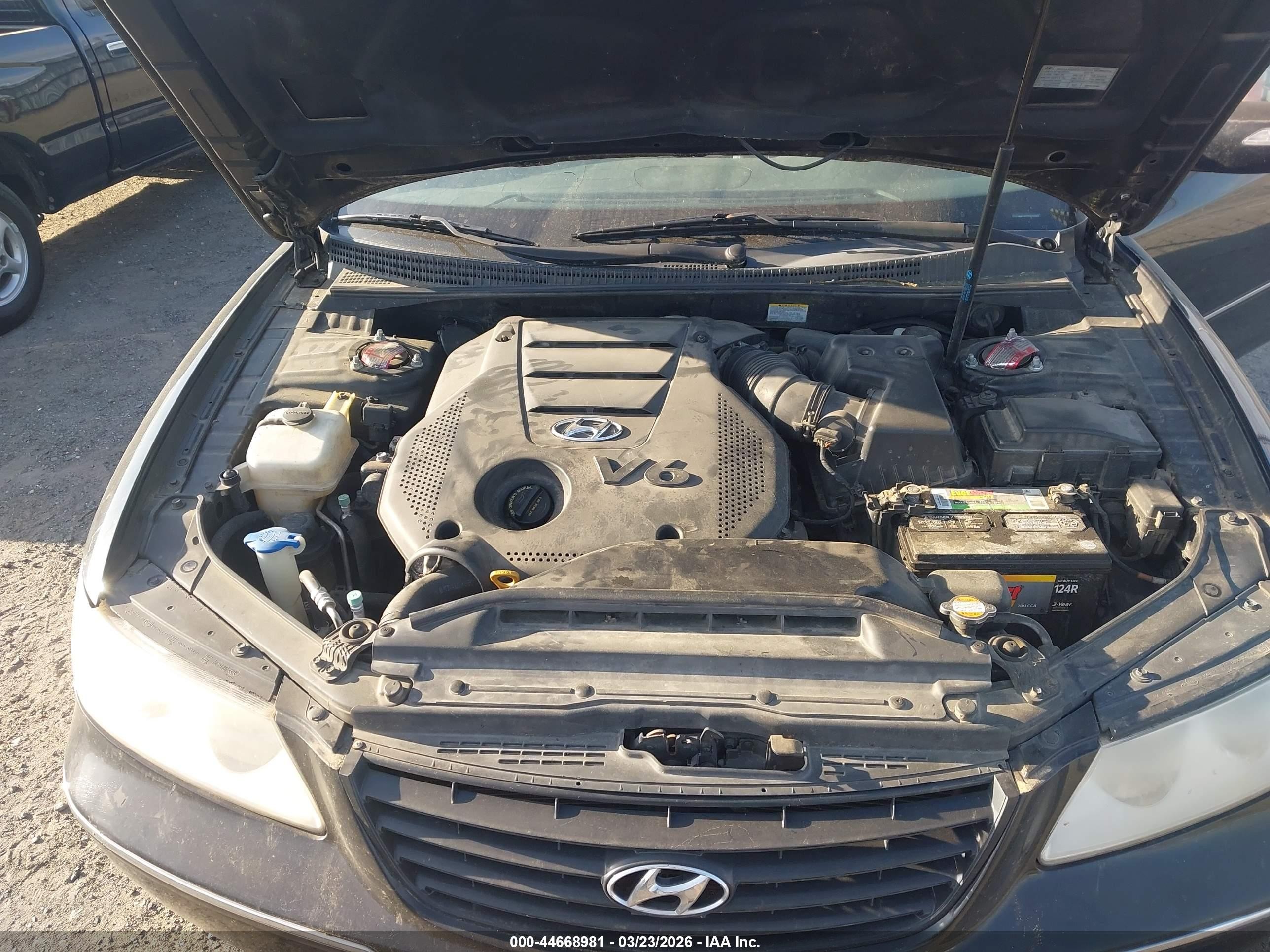 2009 Hyundai Azera Limited Black vin: KMHFC46F99A358348