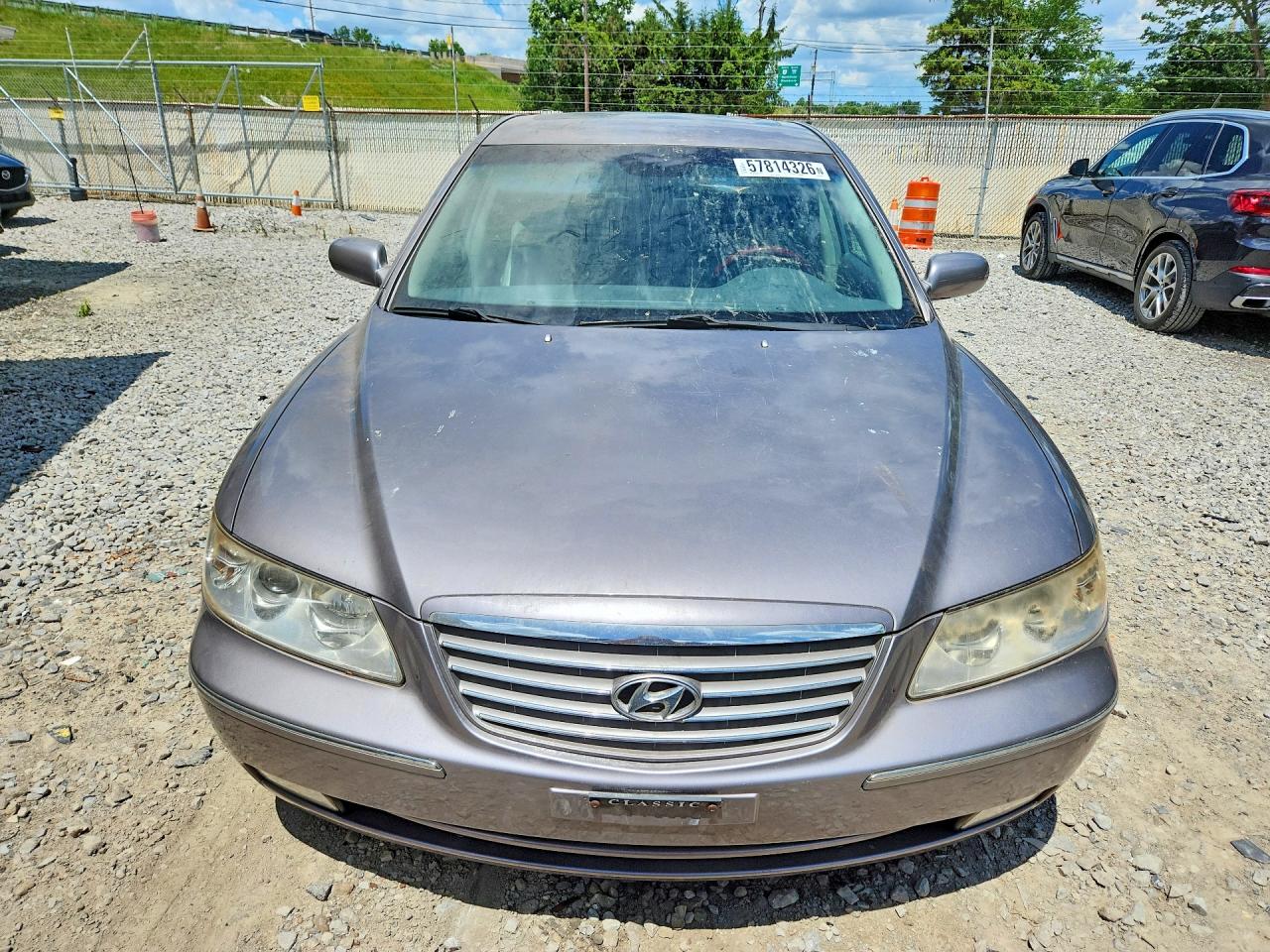 2006 Hyundai Azera Se Tan vin: KMHFC46FX6A085934