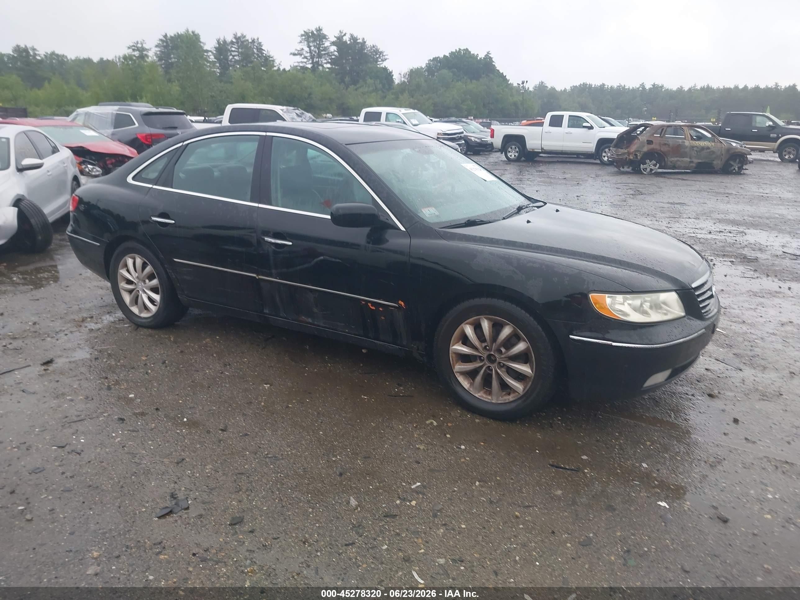 2006 Hyundai Azera Limited/se Black vin: KMHFC46FX6A118477