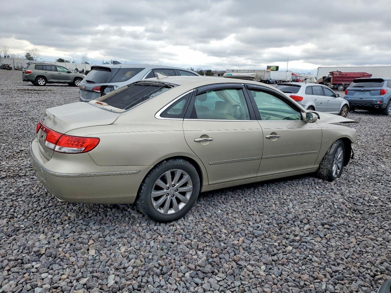 2009 Hyundai Azera Se Gold vin: KMHFC46FX9A343261