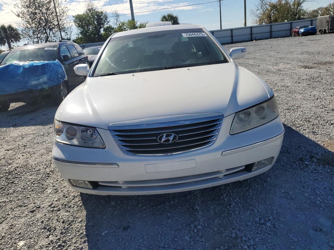 2009 Hyundai Azera Se White vin: KMHFC46FX9A360495