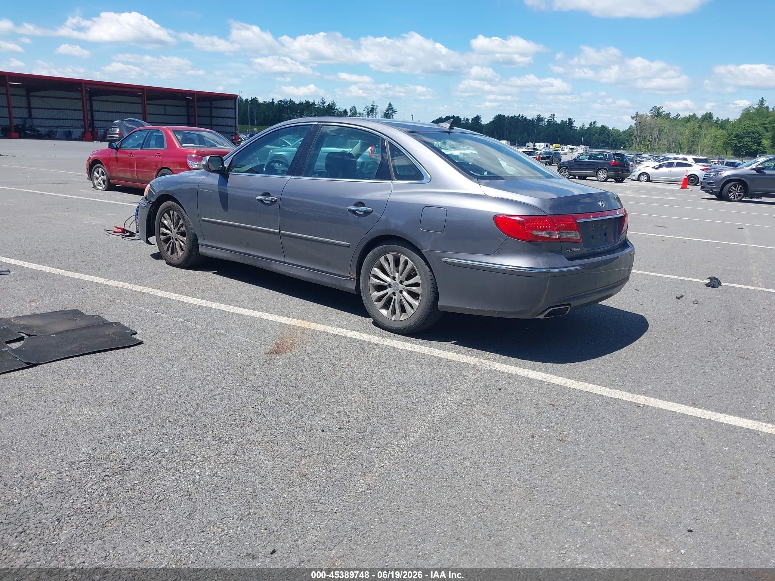 2011 Hyundai Azera Limited Gray vin: KMHFC4DF1BA536407