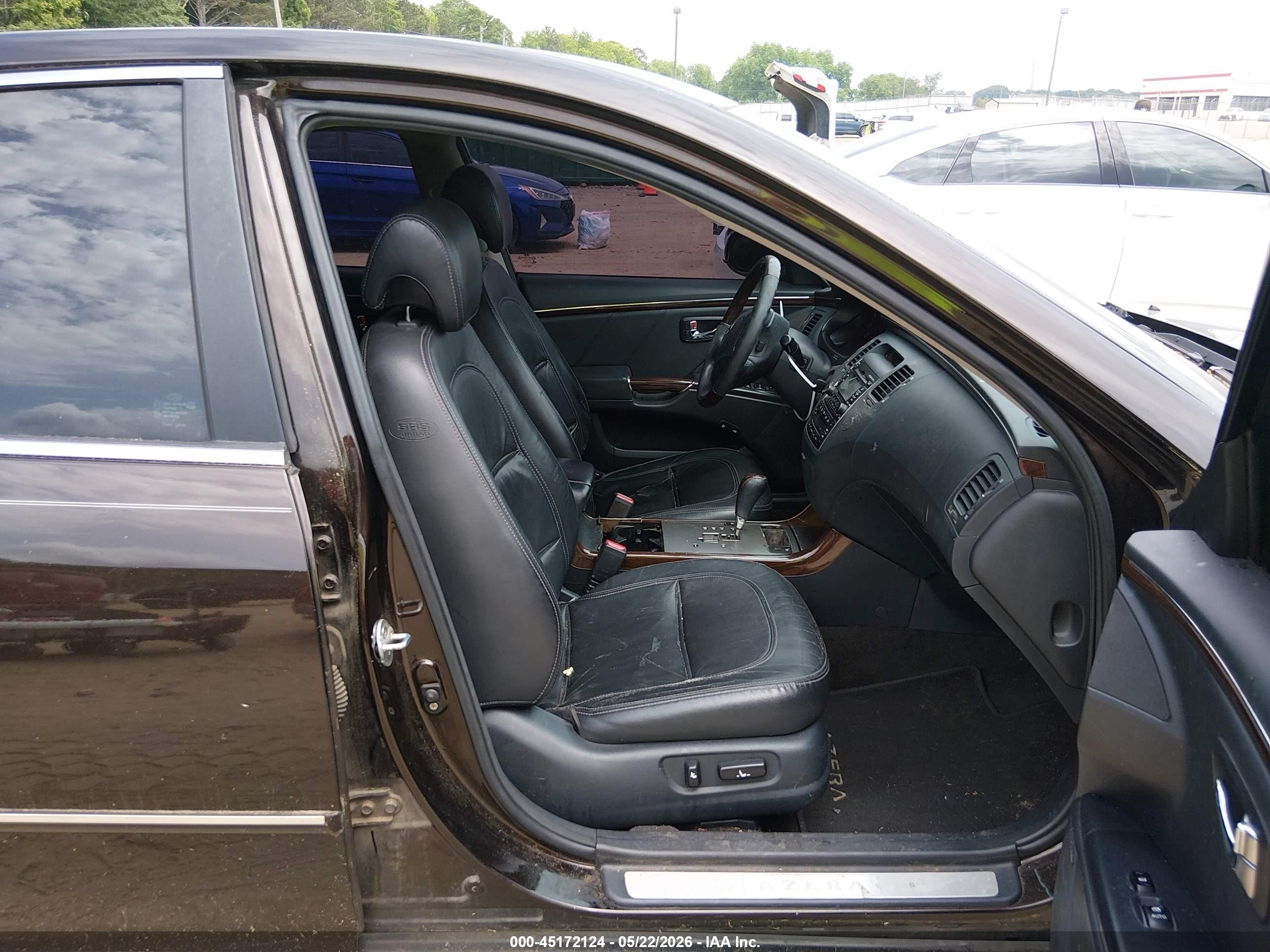 2010 Hyundai Azera Limited Brown vin: KMHFC4DF5AA513517