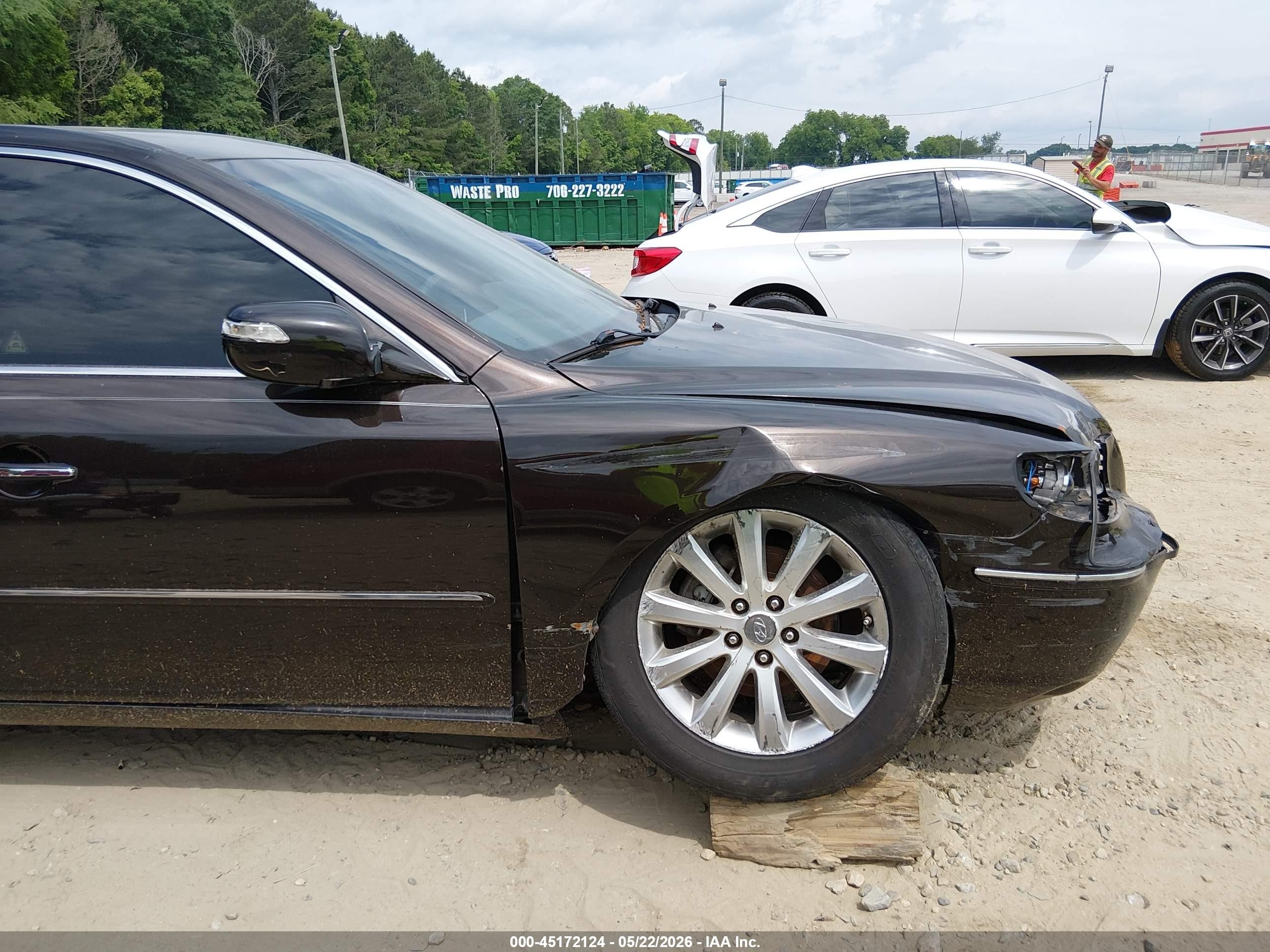 2010 Hyundai Azera Limited Brown vin: KMHFC4DF5AA513517