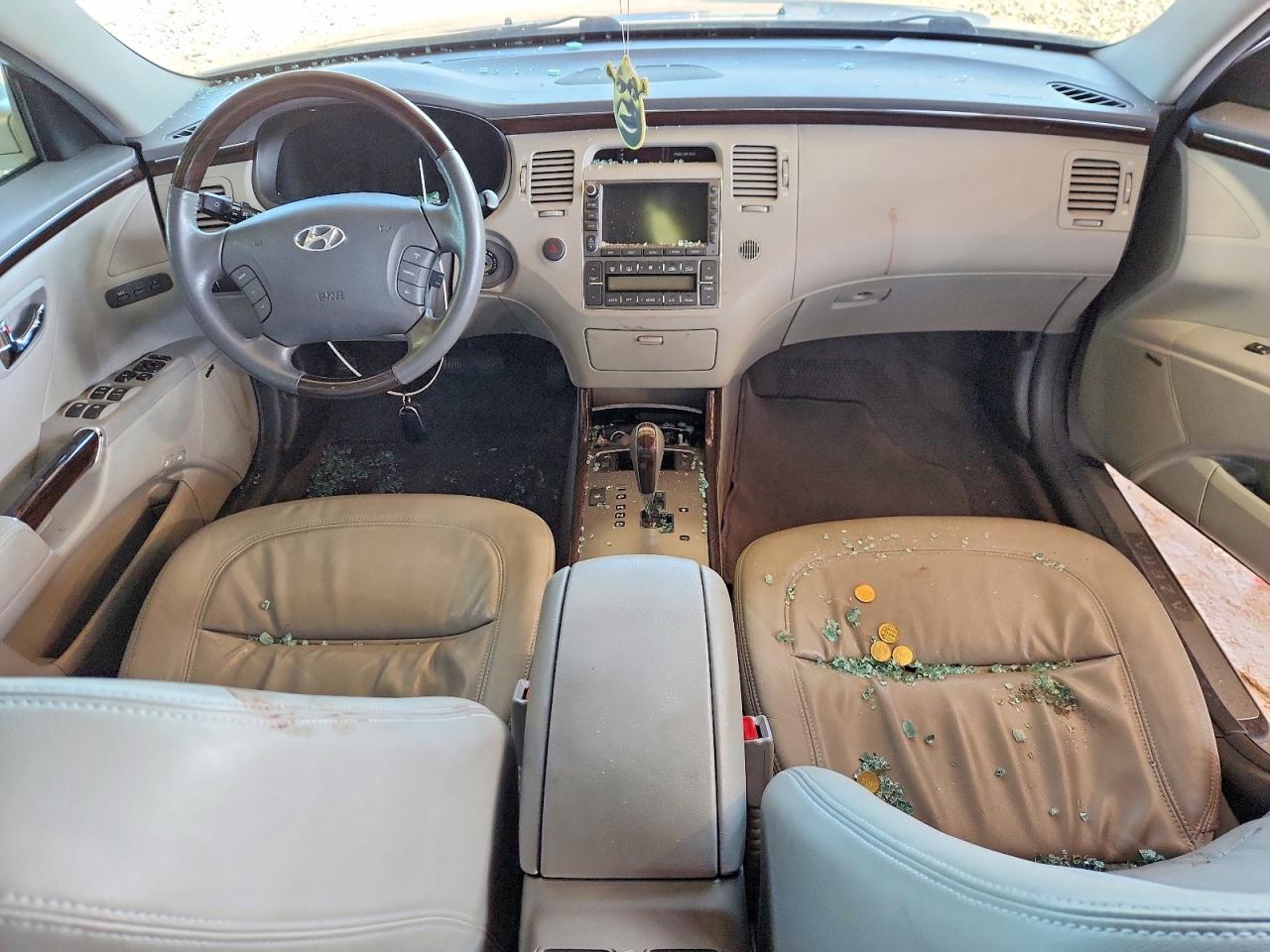 2010 Hyundai Azera Limited Серебряный vin: KMHFC4DF6AA483203