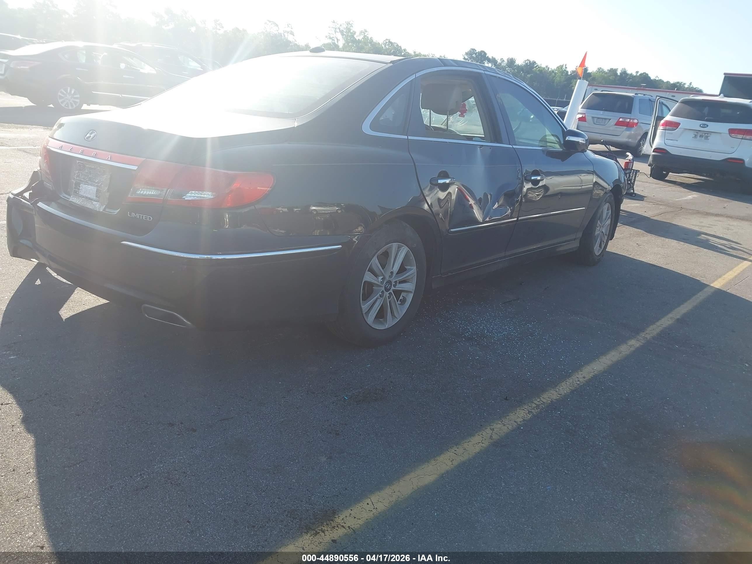 2011 Hyundai Azera Limited Black vin: KMHFC4DF8BA526943