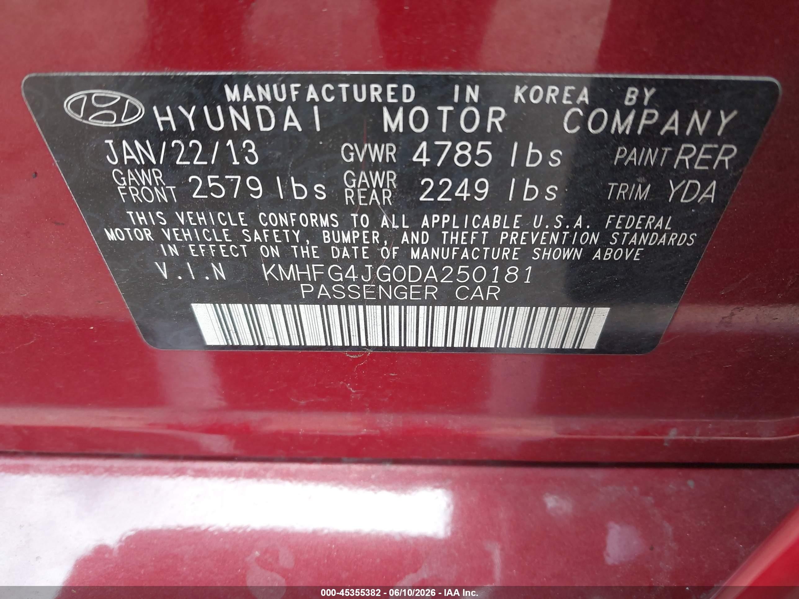 2013 Hyundai Azera   Red vin: KMHFG4JG0DA250181