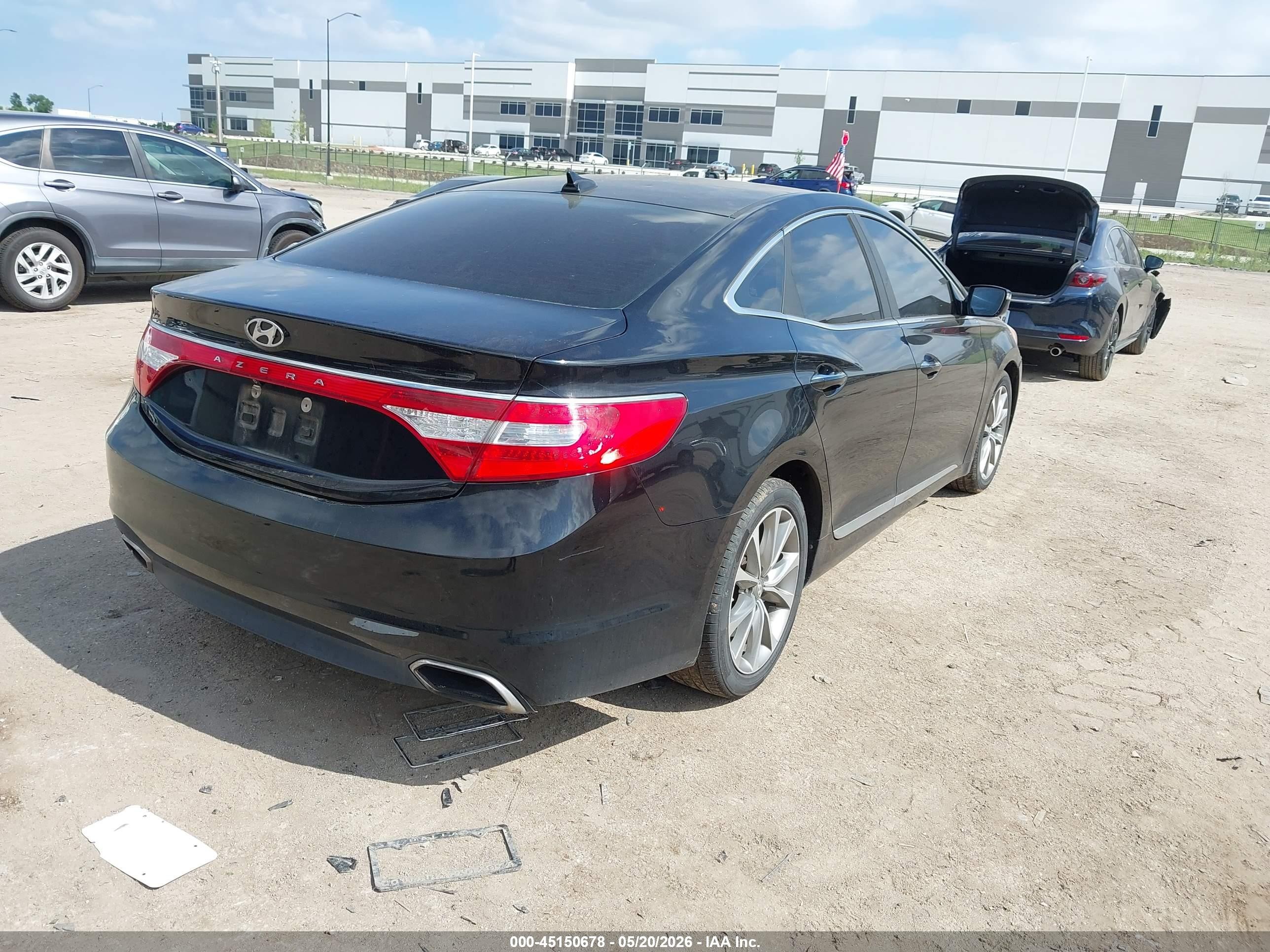 2015 Hyundai Azera   Черный vin: KMHFG4JG1FA453051