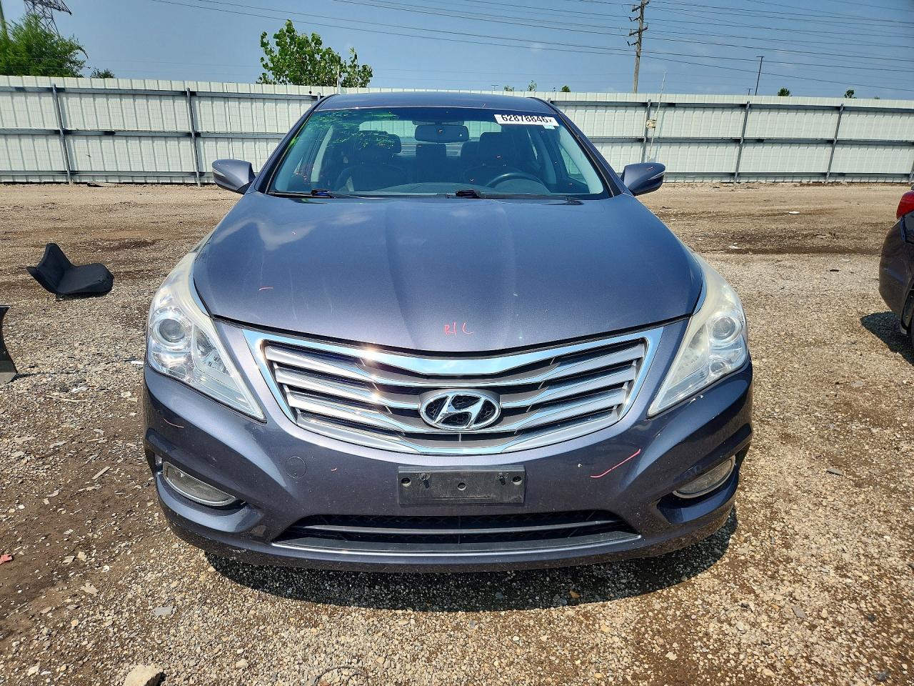 2012 Hyundai Azera Base Silver vin: KMHFG4JG2CA161047