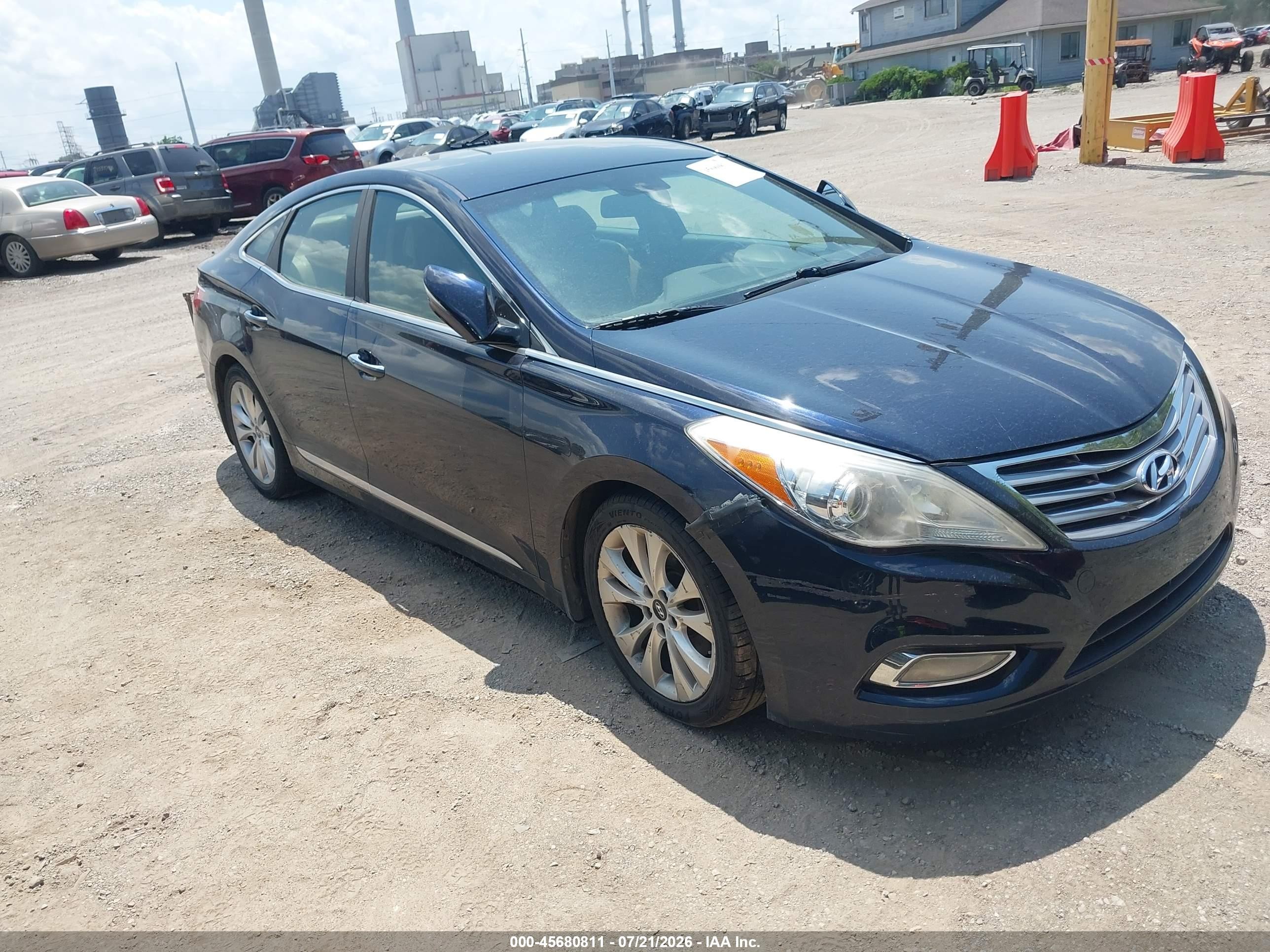2012 Hyundai Azera   Blue vin: KMHFG4JG2CA172212