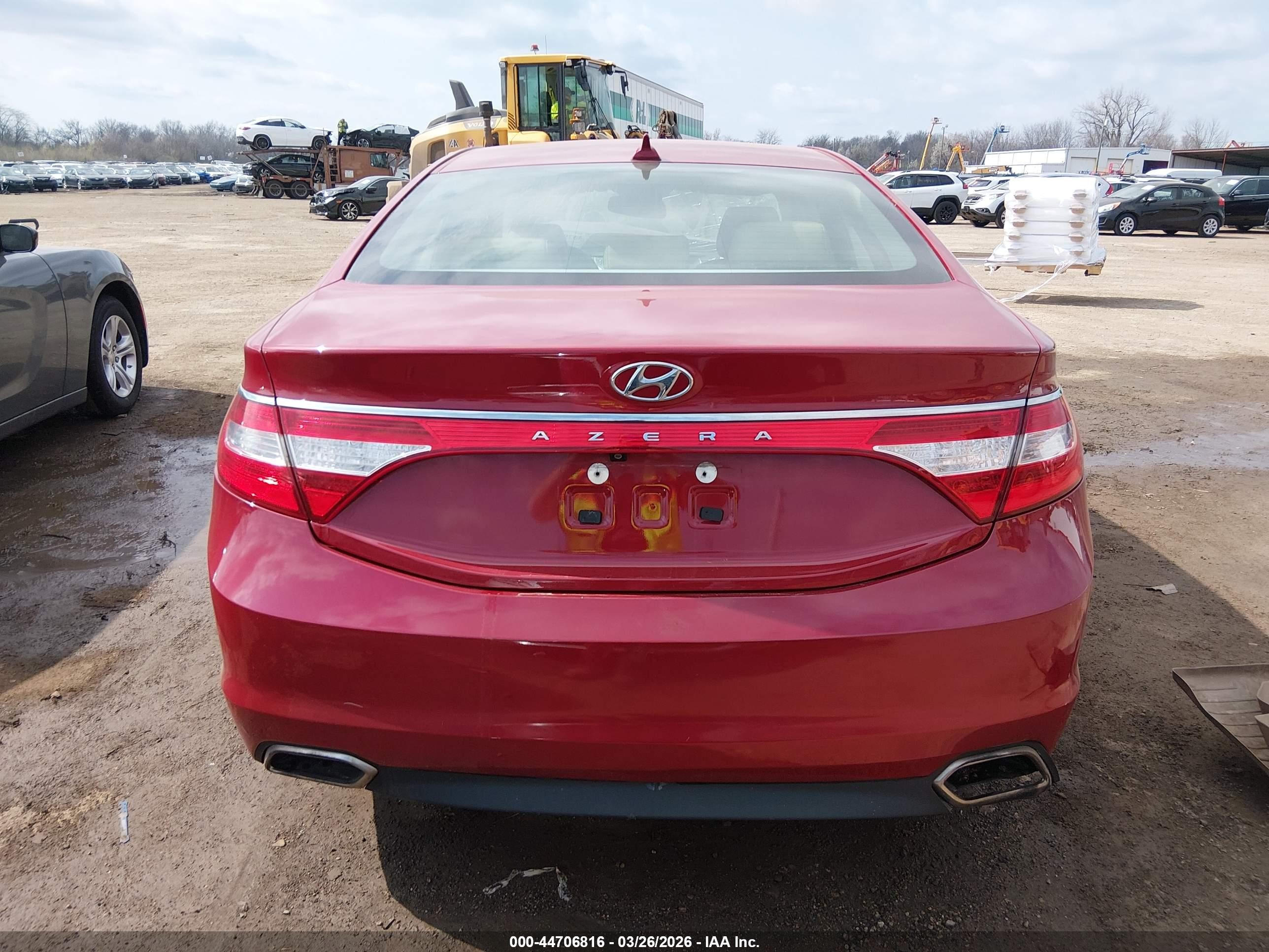 2015 Hyundai Azera   Красный vin: KMHFG4JG2FA475303