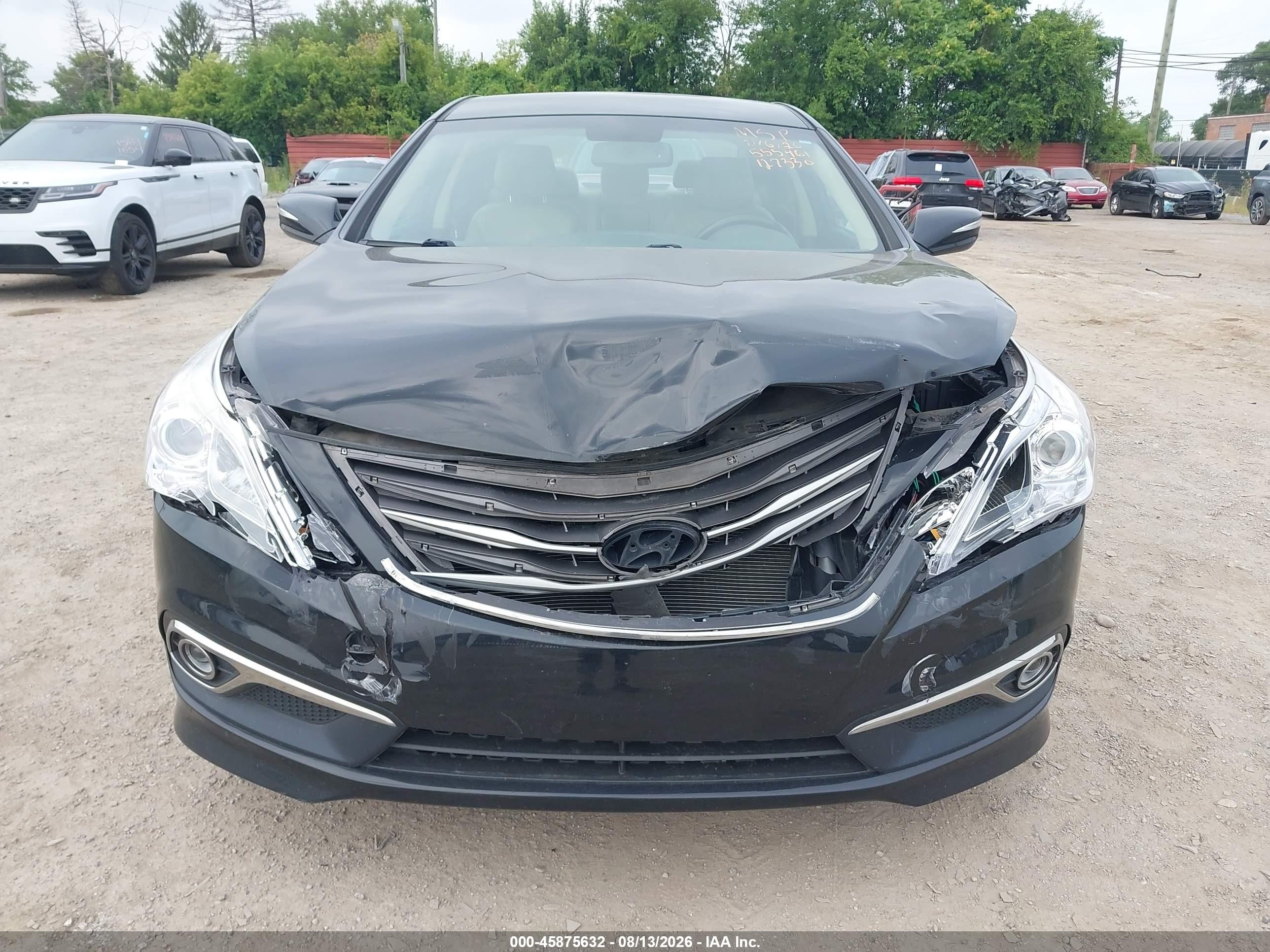 2016 Hyundai Azera   Black vin: KMHFG4JG2GA555461