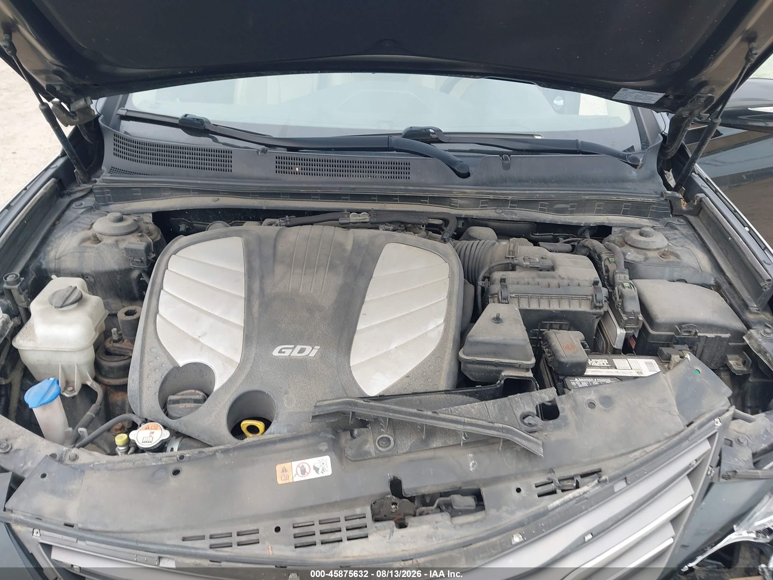2016 Hyundai Azera   Black vin: KMHFG4JG2GA555461