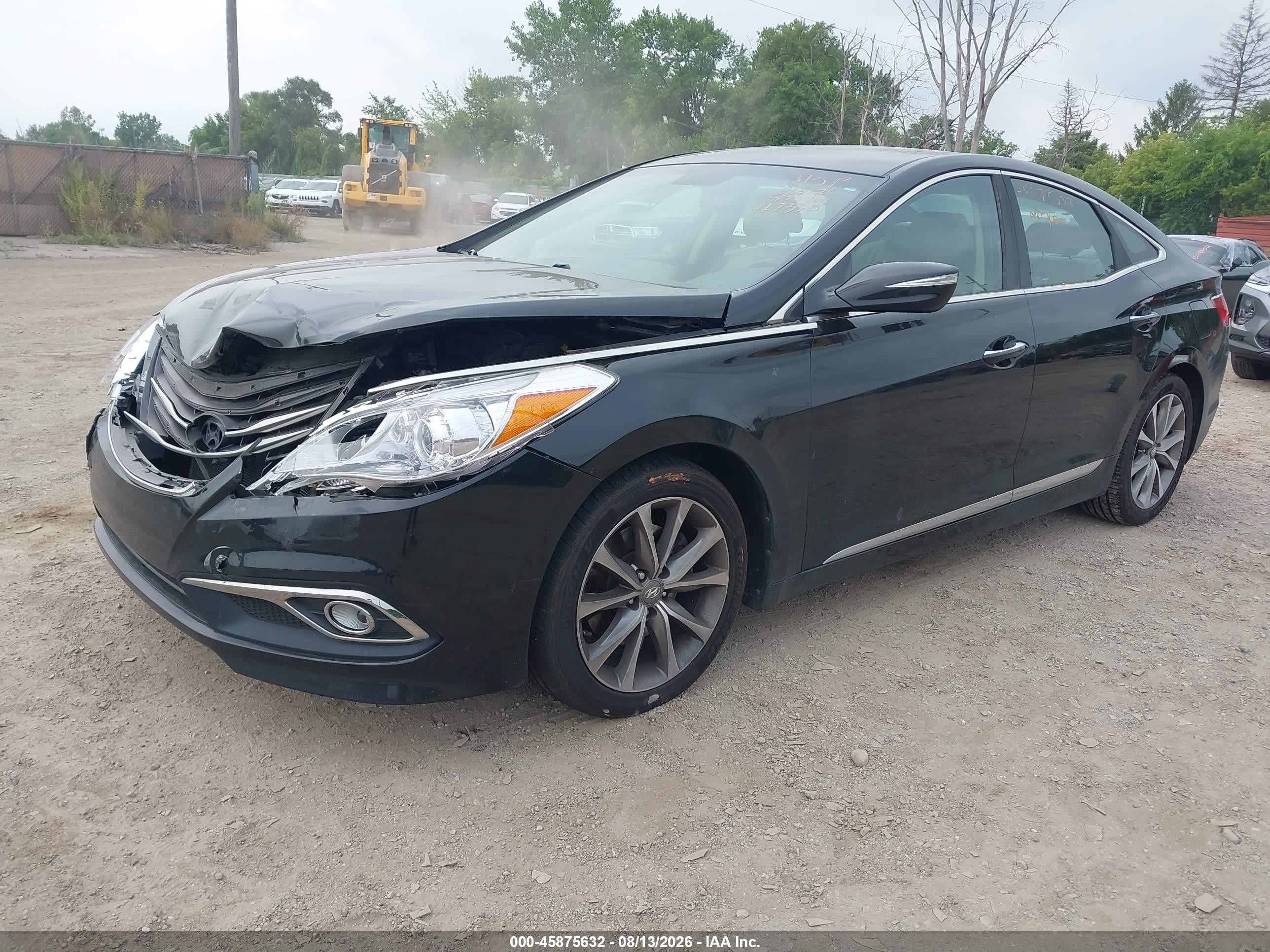 2016 Hyundai Azera   Black vin: KMHFG4JG2GA555461