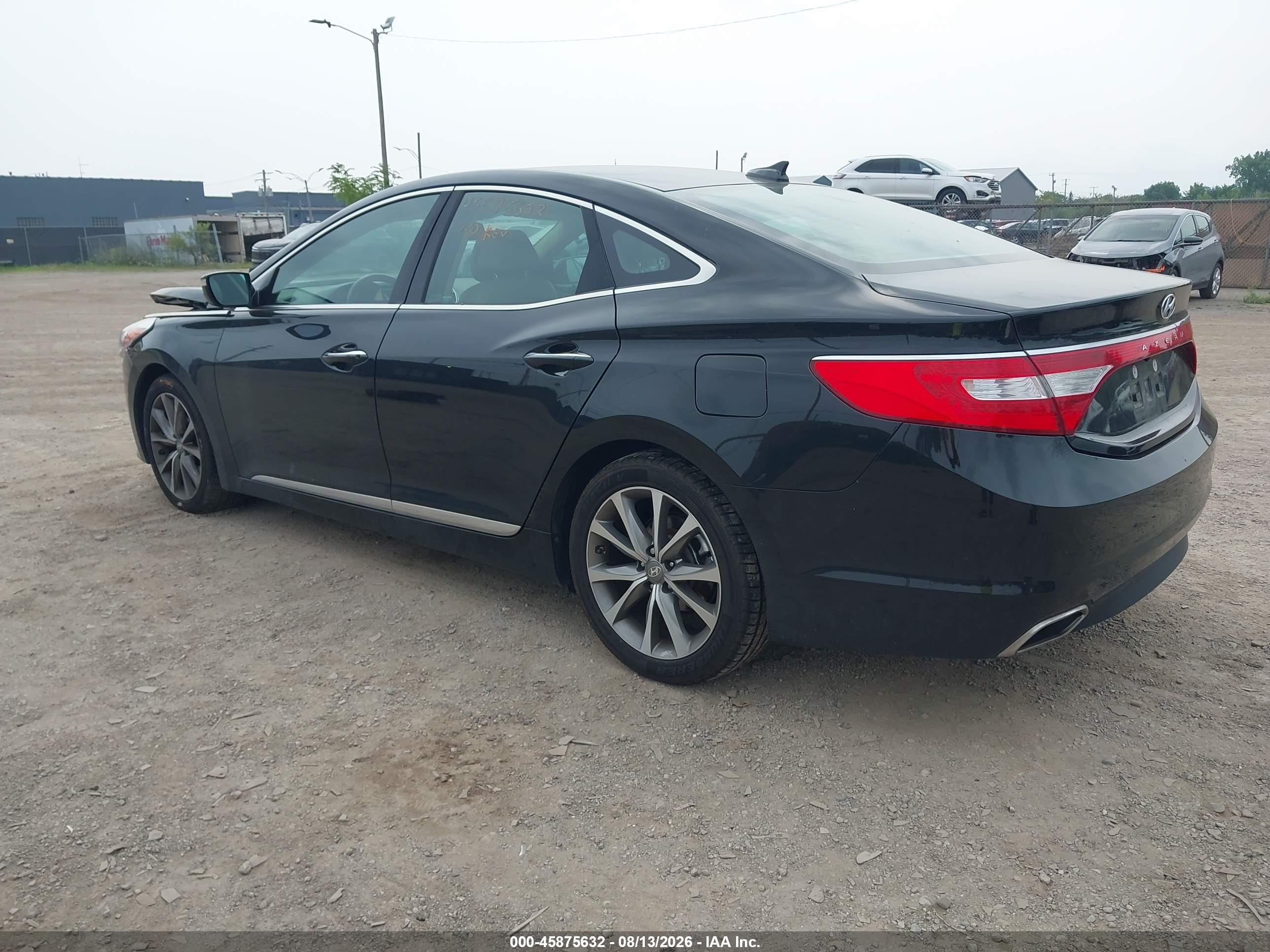 2016 Hyundai Azera   Black vin: KMHFG4JG2GA555461