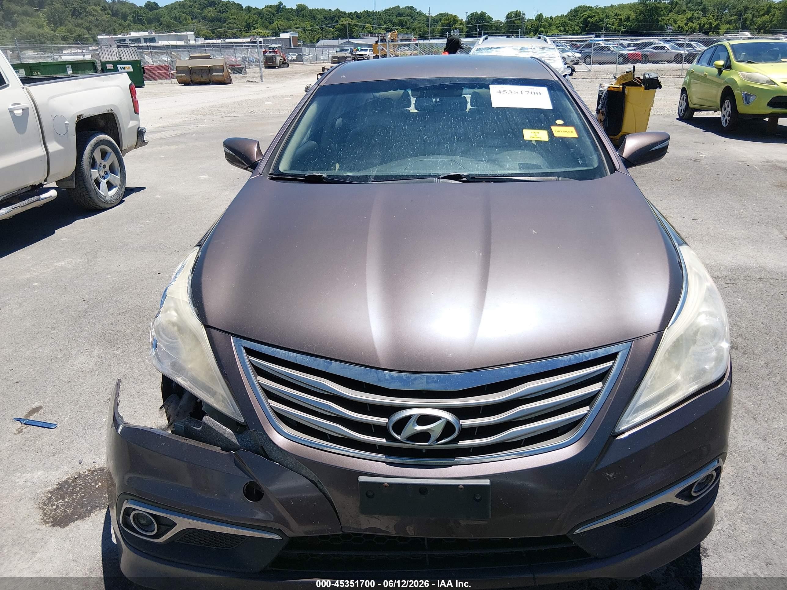 2015 Hyundai Azera   Brown vin: KMHFG4JG3FA483622