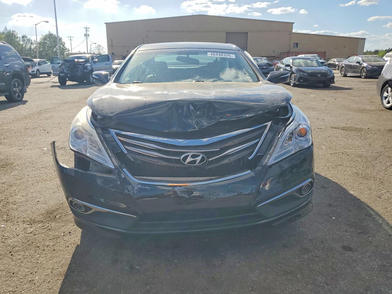 2017 Hyundai Azera Base Black vin: KMHFG4JG3HA591418