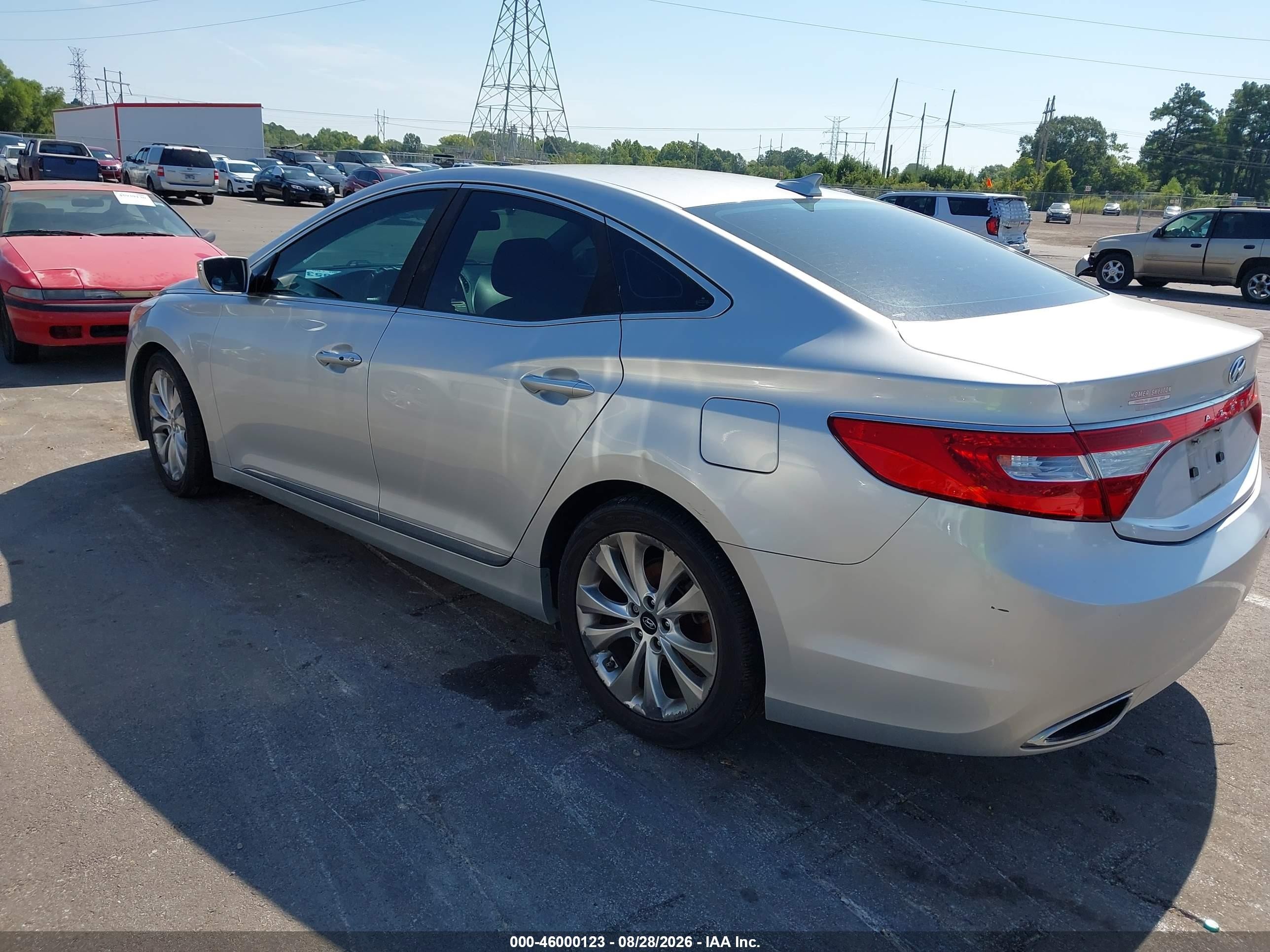 2013 Hyundai Azera   Silver vin: KMHFG4JG4DA215336