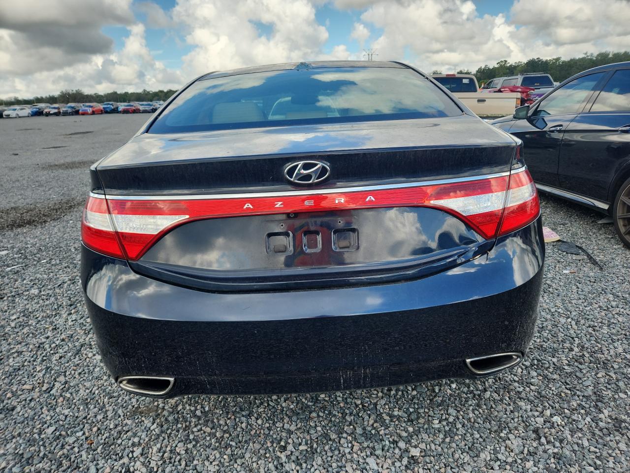 2013 Hyundai Azera Base Blue vin: KMHFG4JG4DA226675