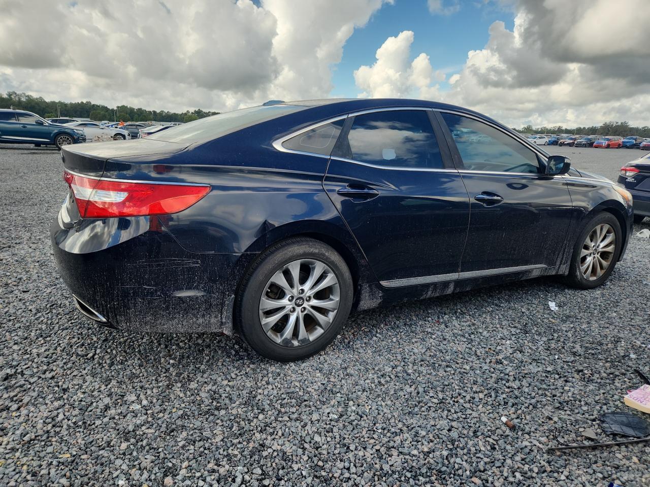 2013 Hyundai Azera Base Blue vin: KMHFG4JG4DA226675