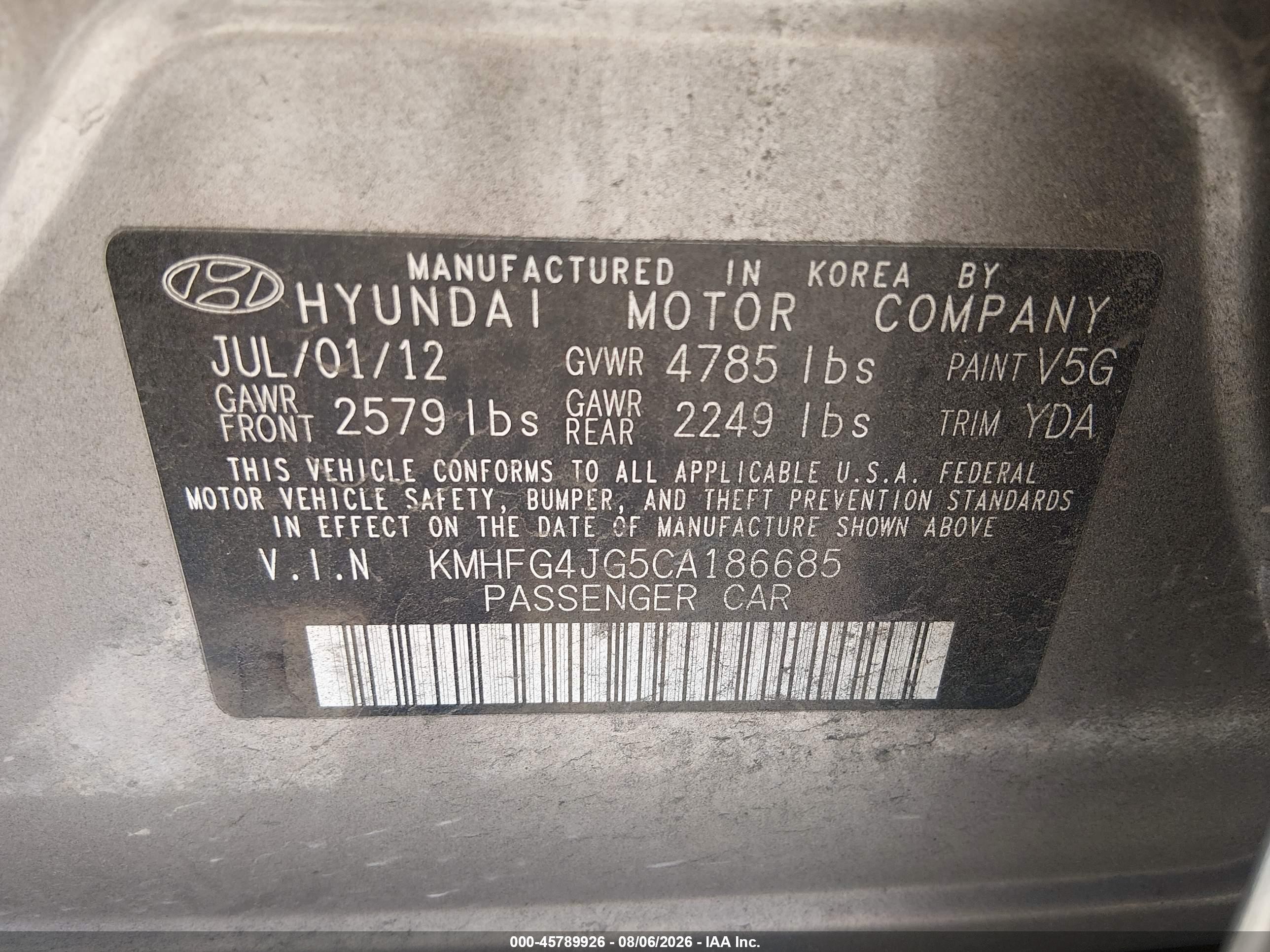 2012 Hyundai Azera   White vin: KMHFG4JG5CA186685